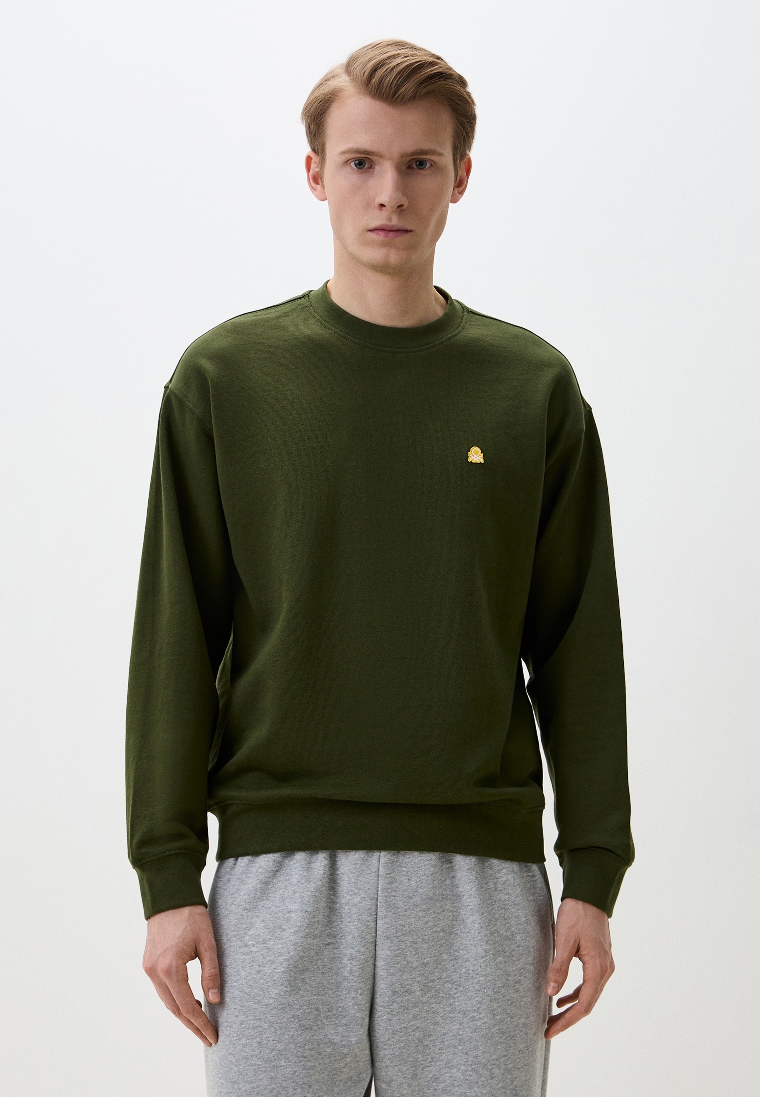 Мужские свитшоты United Colors of Benetton (Юнайтед Колорс оф Бенеттон) Свитшот United Colors of Benetton