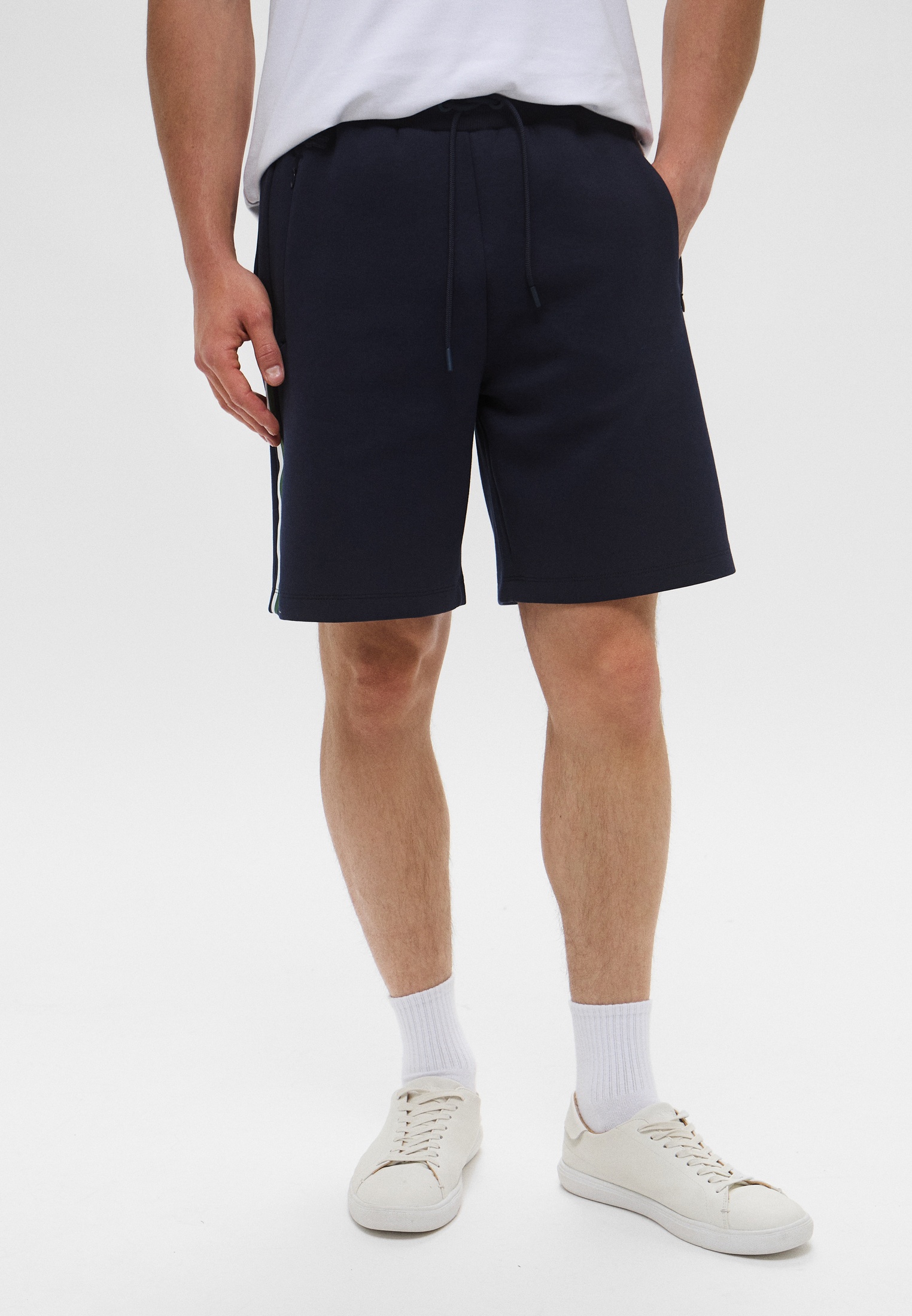 Мужские спортивные шорты Lacoste (Лакост) Шорты спортивные Lacoste