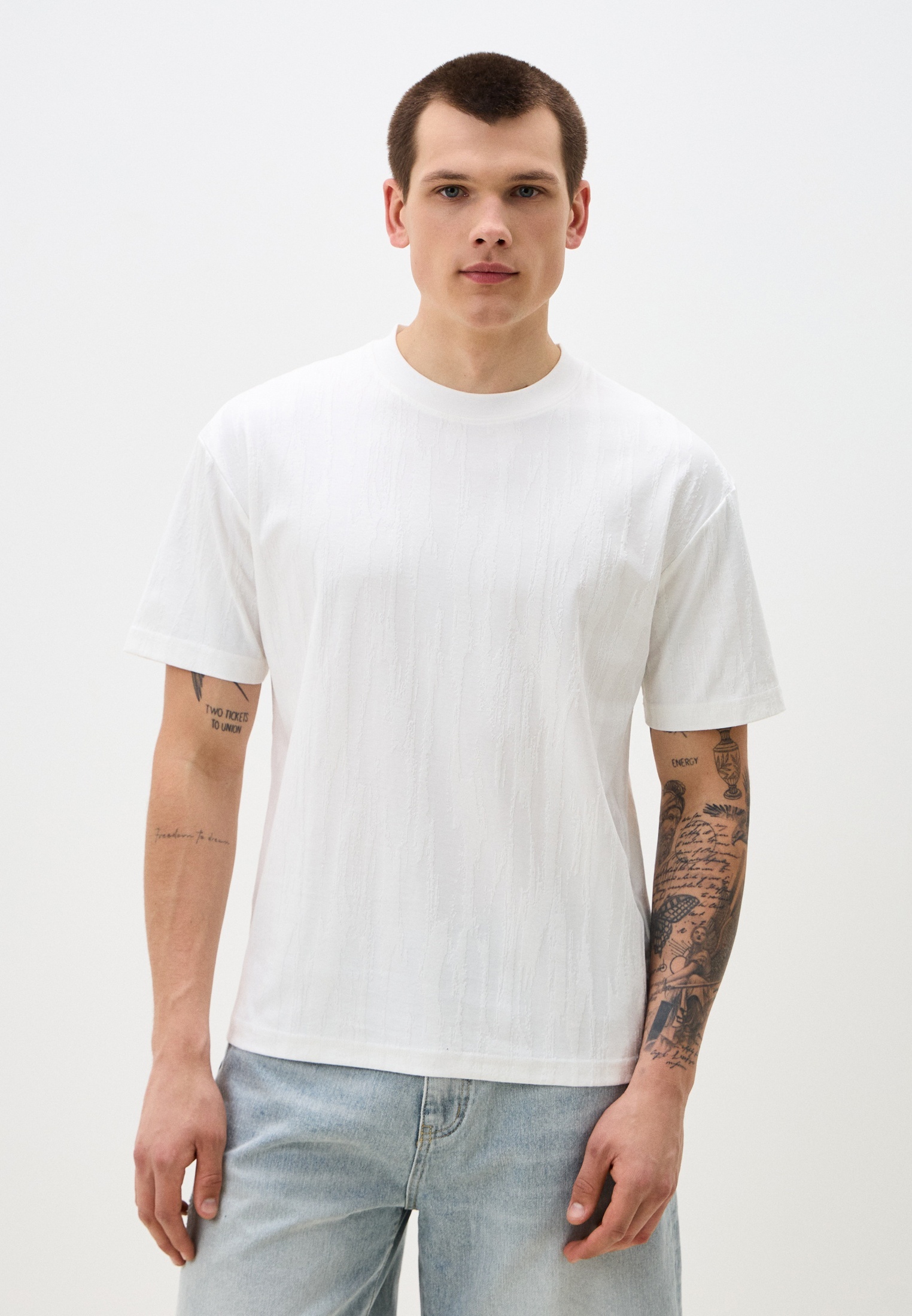 Футболка с коротким рукавом Qwentiny 36Q-1-60365-100_бел