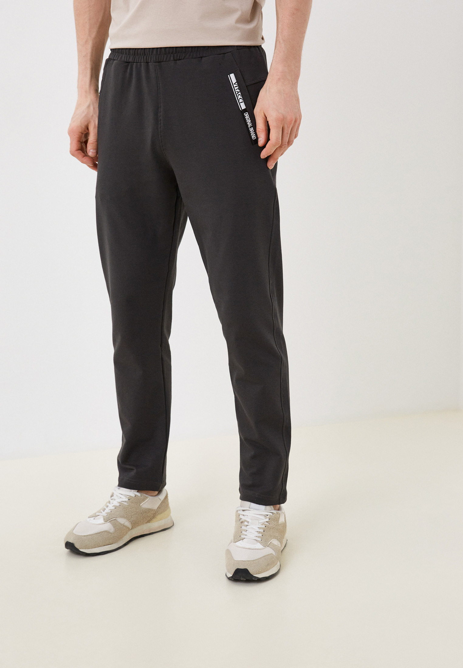 Мужские спортивные брюки Vitacci (Витачи) TOM84681-18_хаки_M