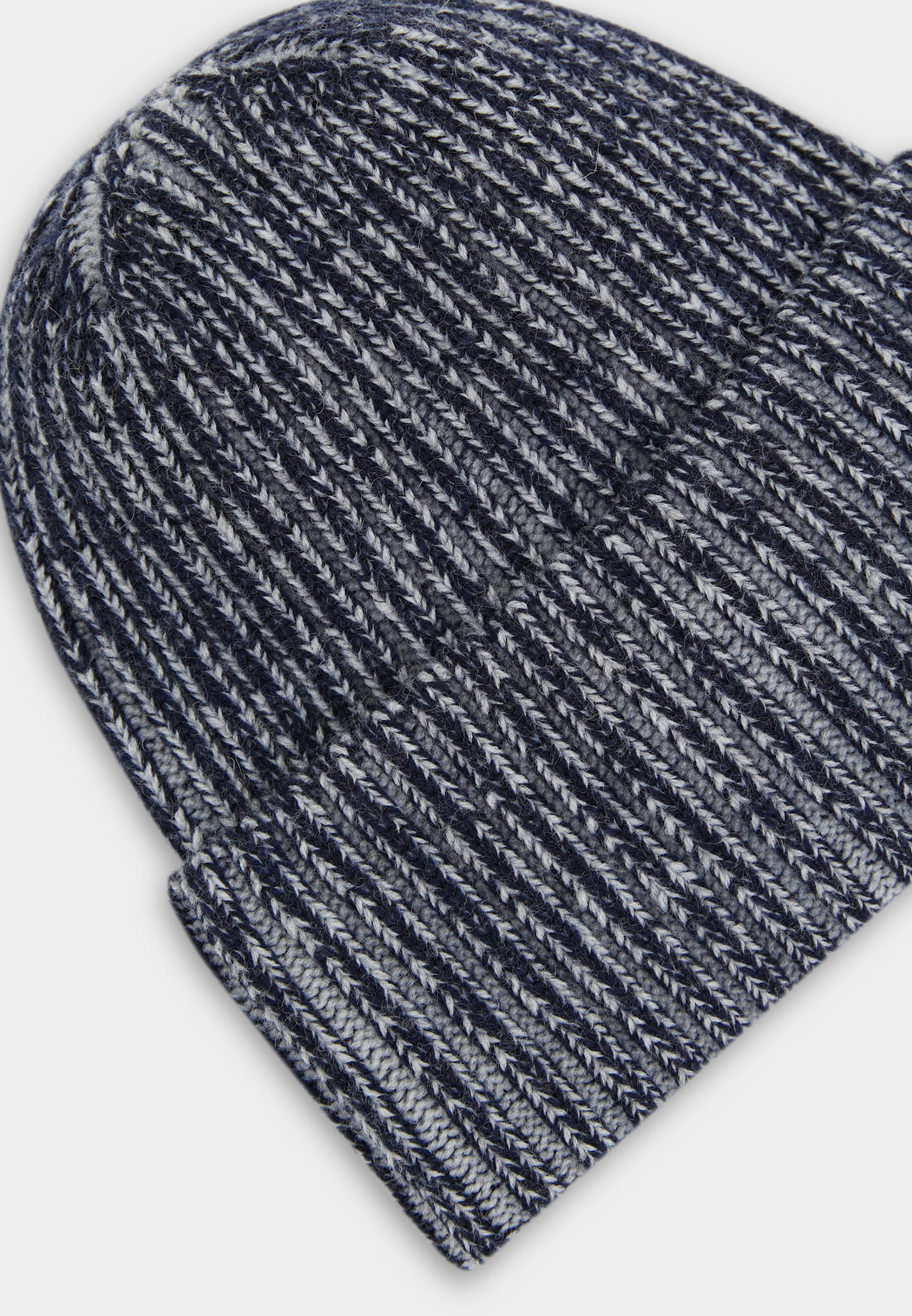 Шарф FiNN FLARE FWD21157-101MC