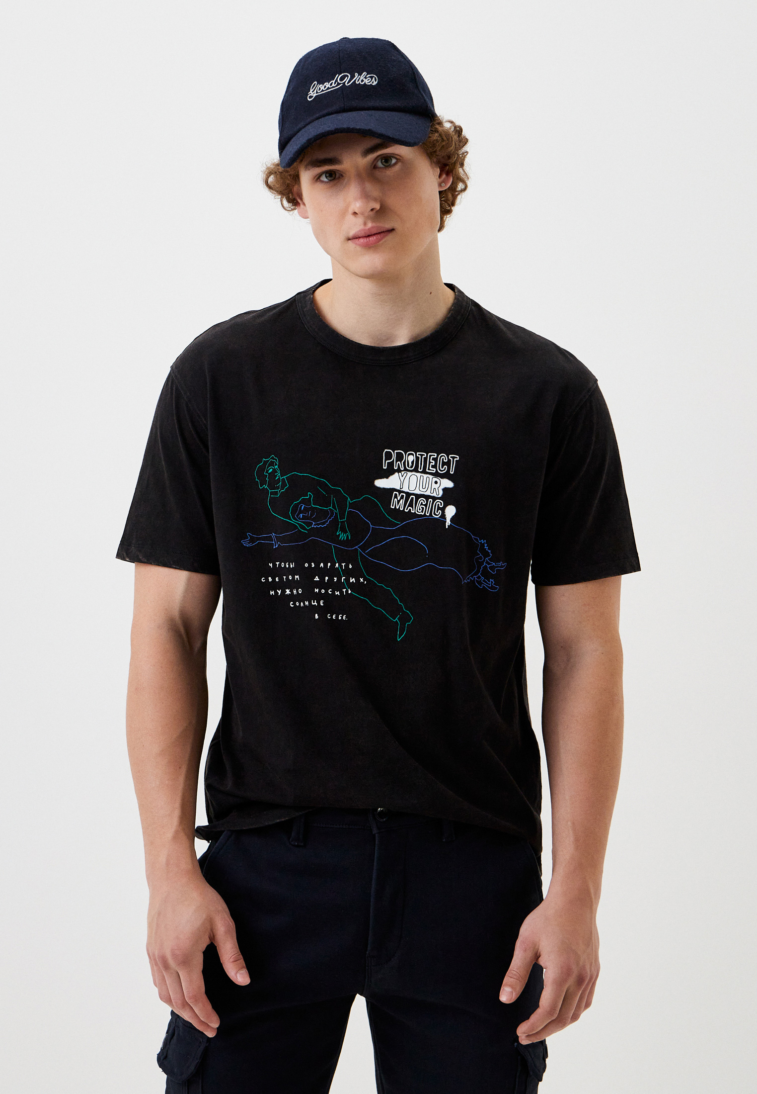 Футболка с коротким рукавом MARK FORMELLE 111785/22/ОБР2896П-0/черный печать