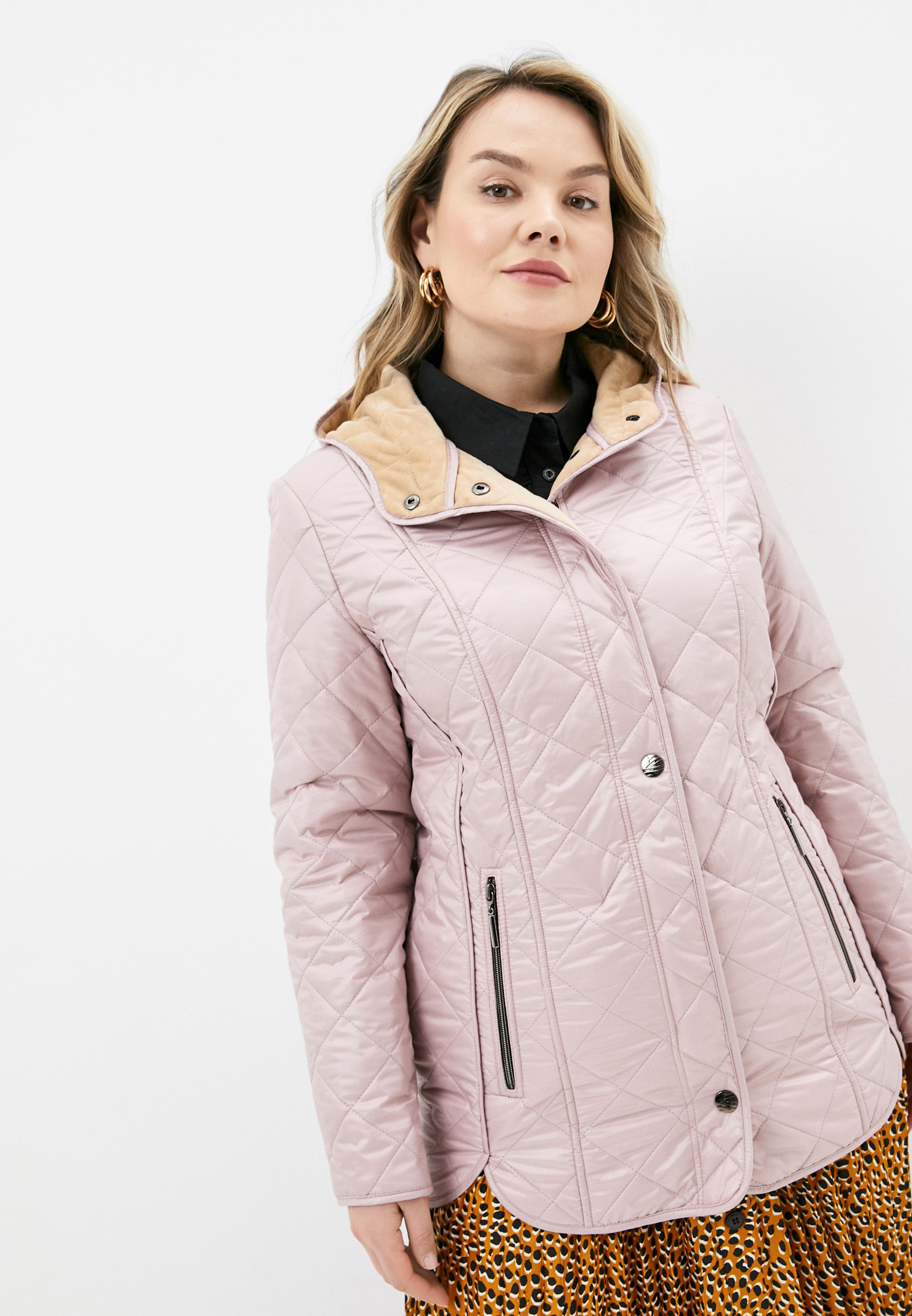 Мен клиторлық қоздырылған кезде аяғым дірілдейді.