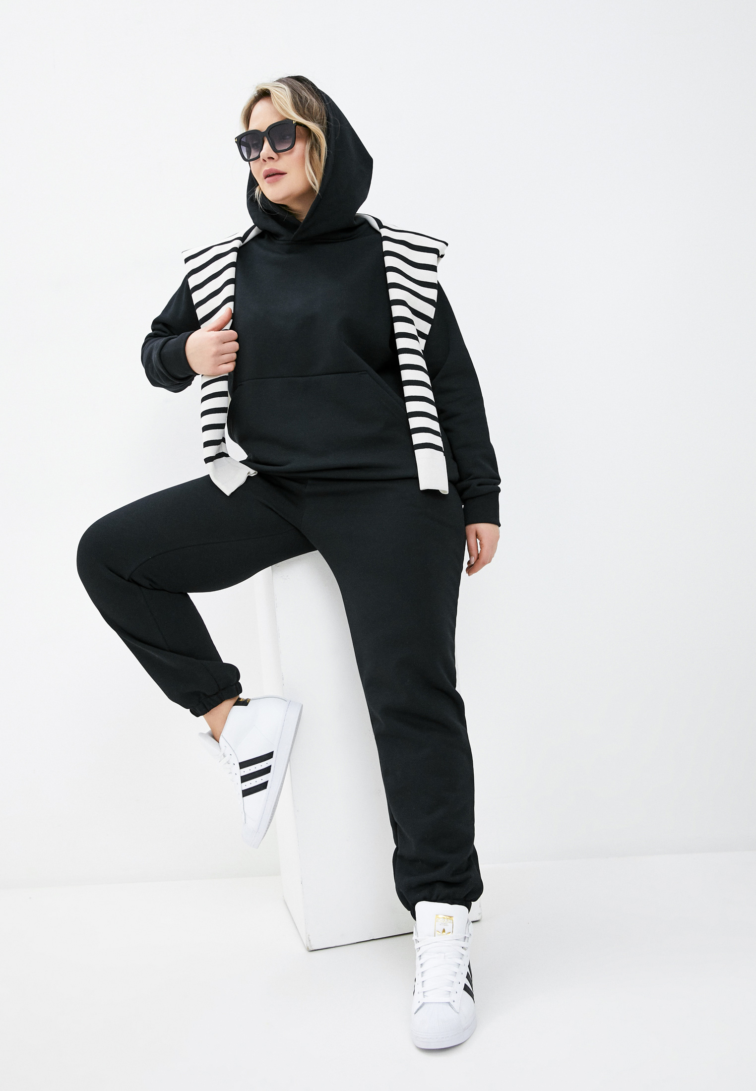 Спортивный костюм Агапэ 3033-черный