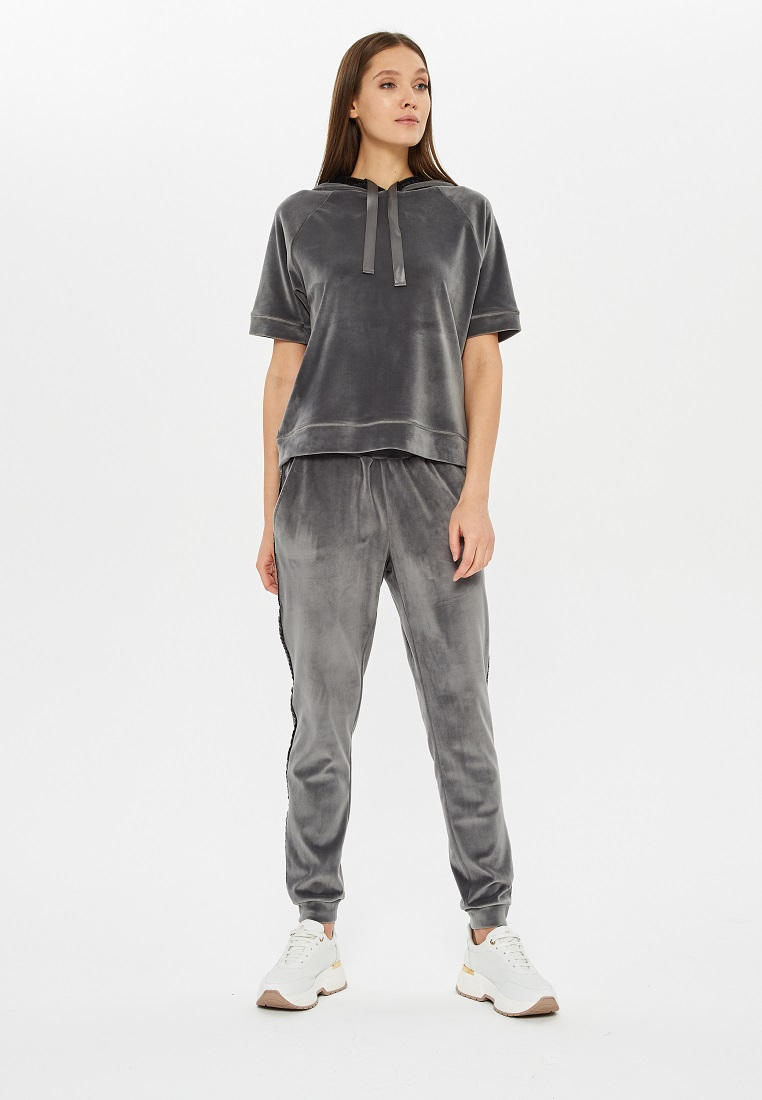 Спортивный костюм Lelio Костюм спортивный Lelio