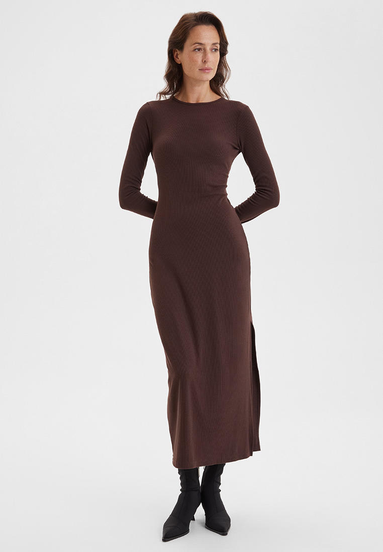 Вязаное платье Olesa Chugunova PL421KOR