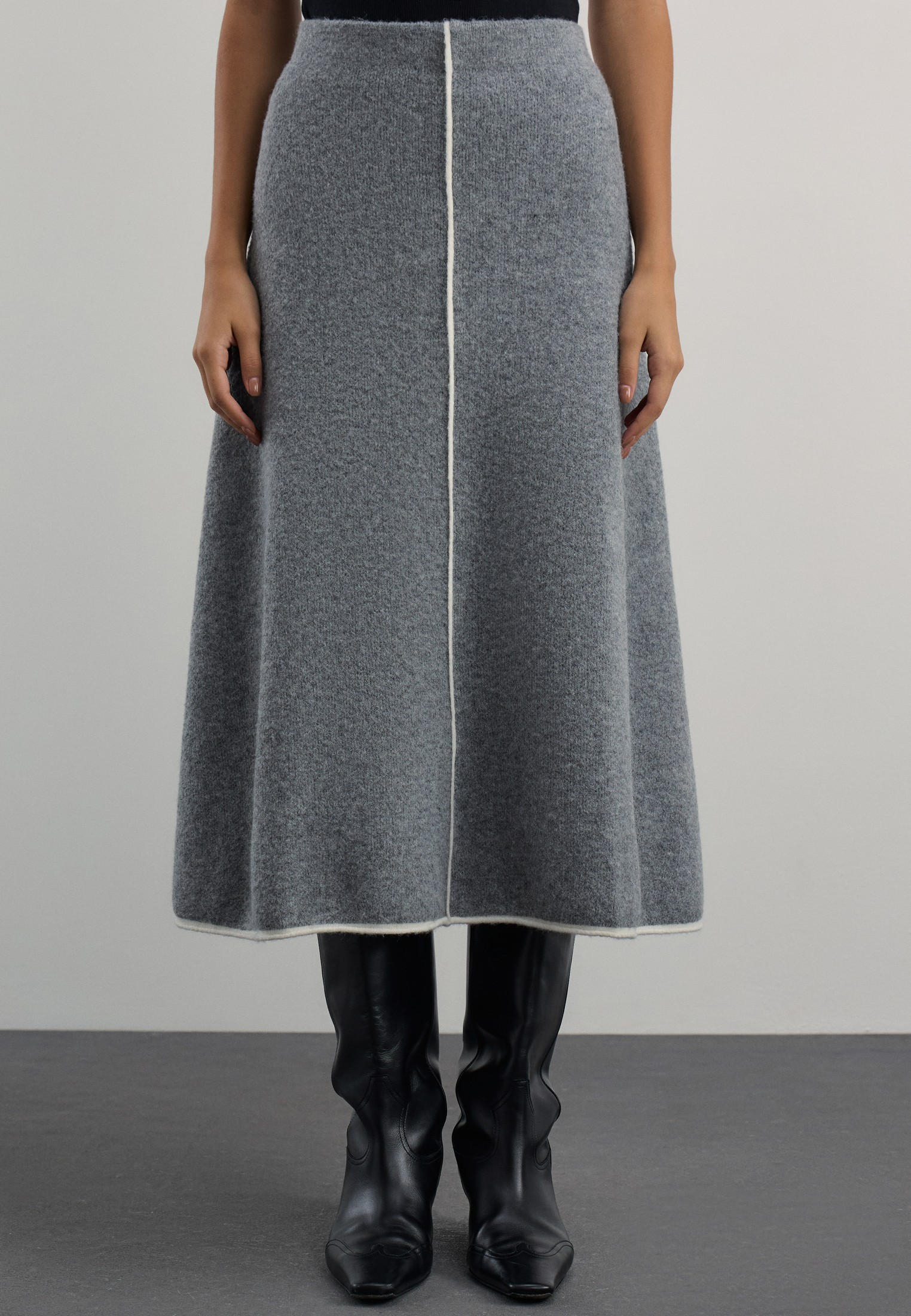 Широкая юбка Zarina (Зарина) 4421658228/33/L