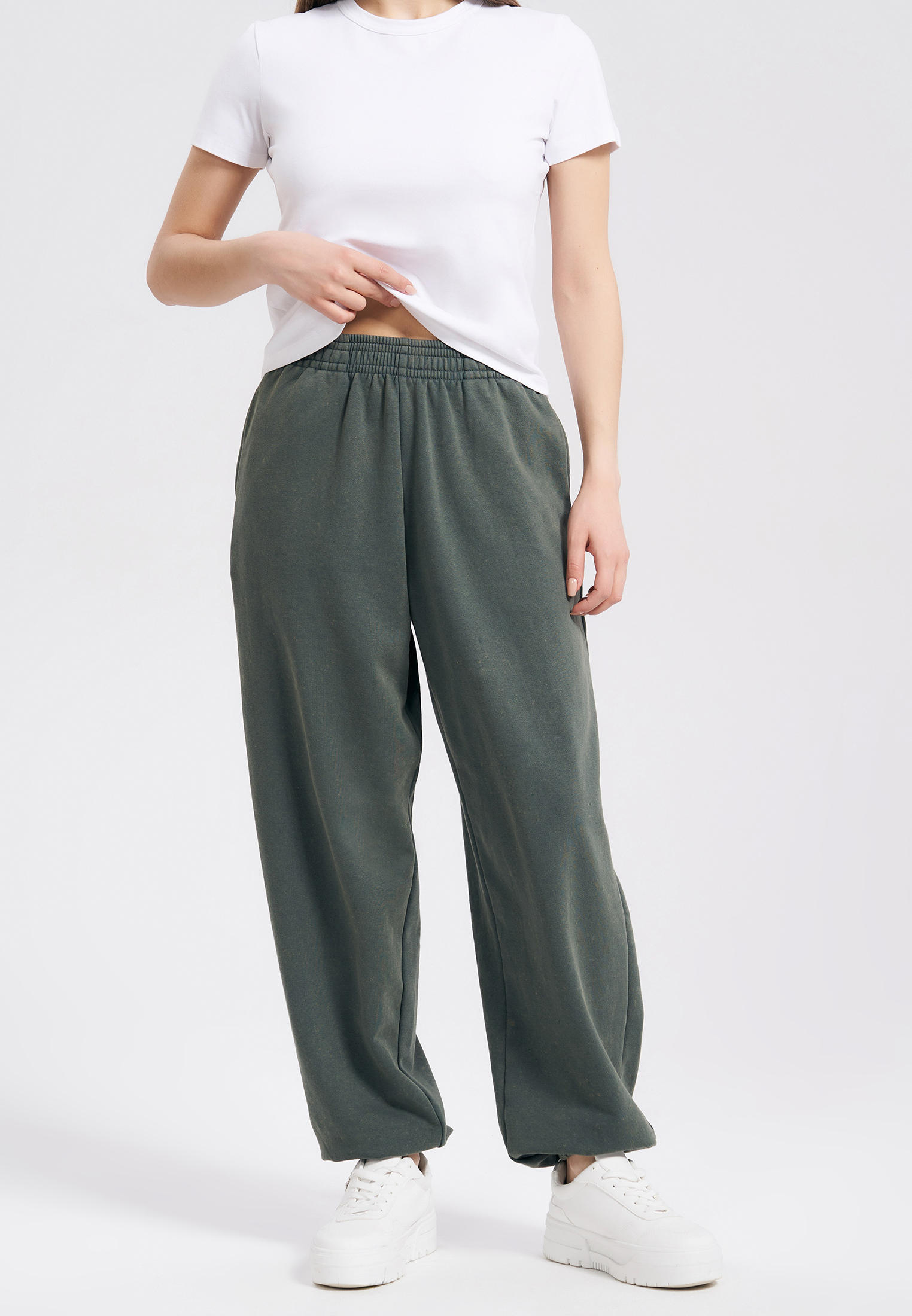 Женские спортивные брюки ТВОЕ B3594-01GN-S