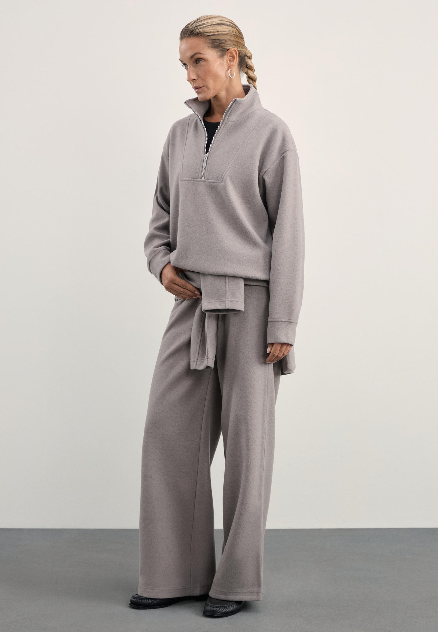 Олимпийка Zarina (Зарина) 4421506405/66