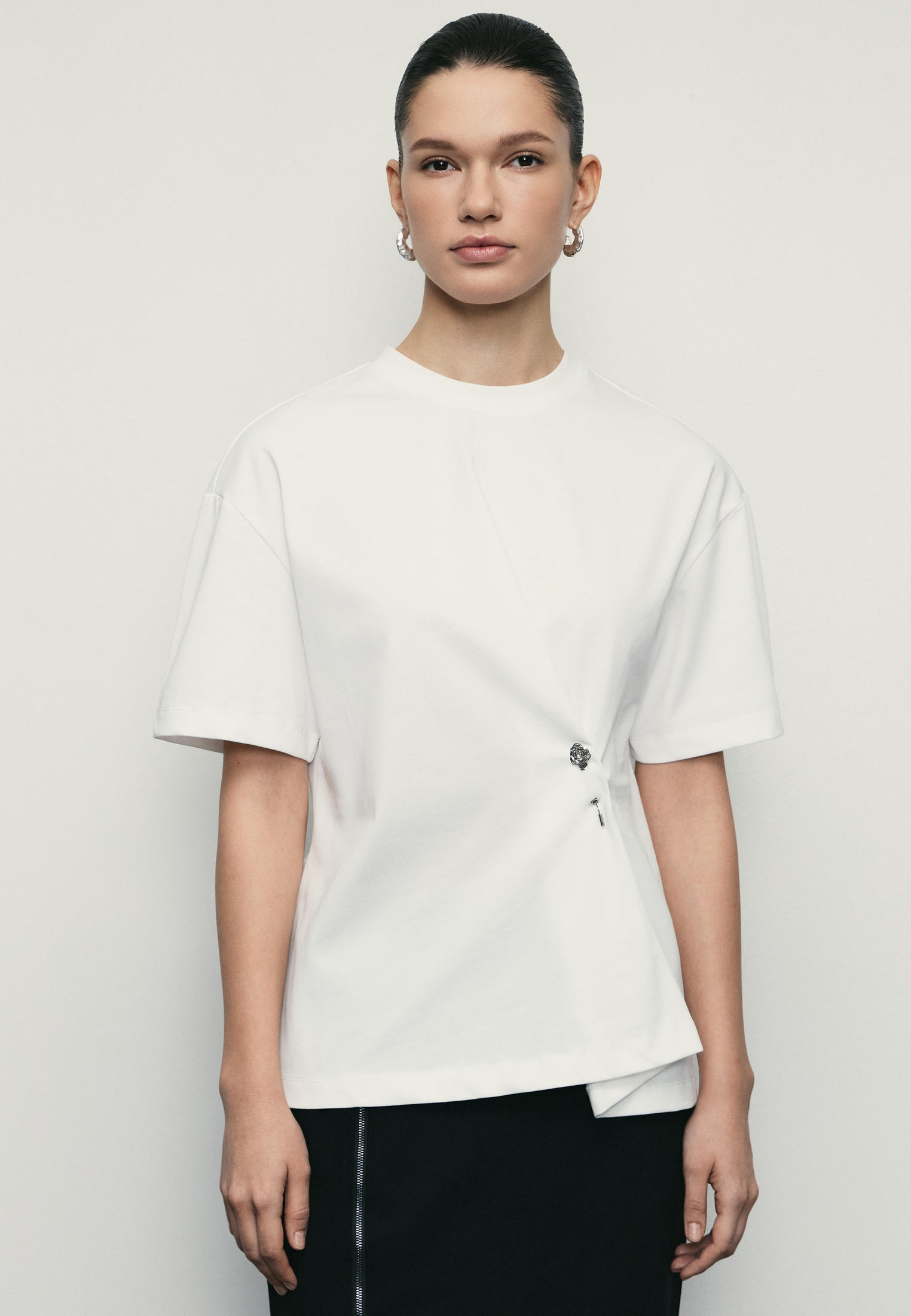 Футболка с коротким рукавом Zarina (Зарина) ZR2502033303/2/L