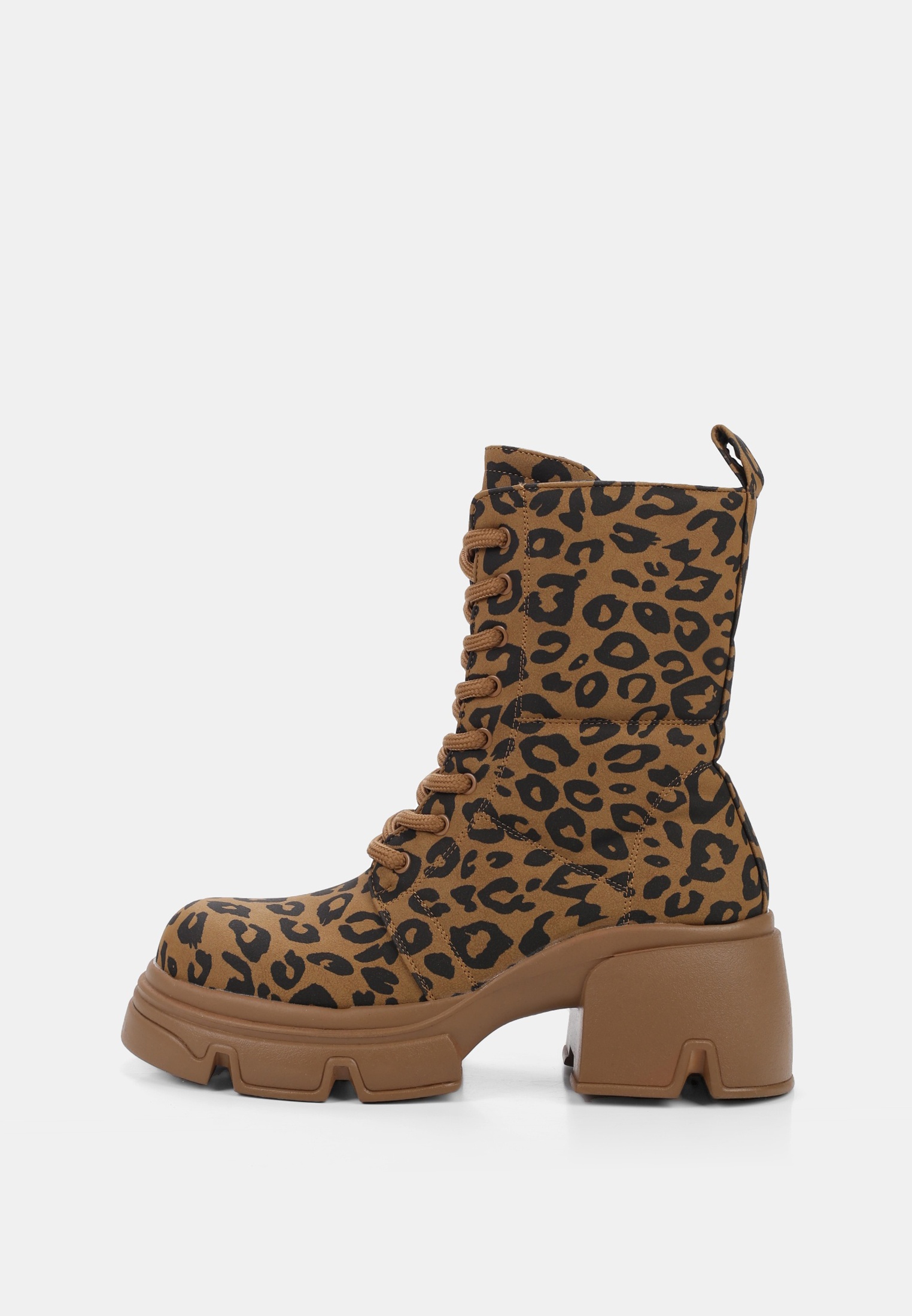 Женские полусапоги Llevv Group Полусапоги Llevv Group