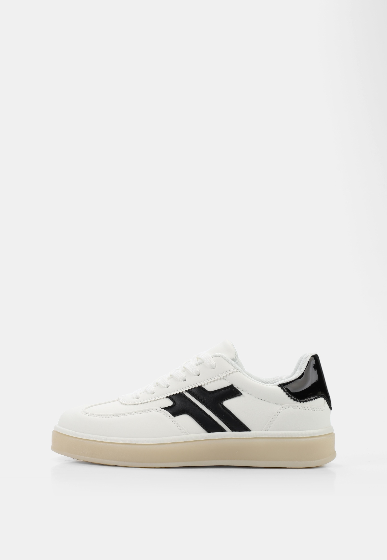 Женские кеды Vitacci (Витачи) 5710152_белый_36