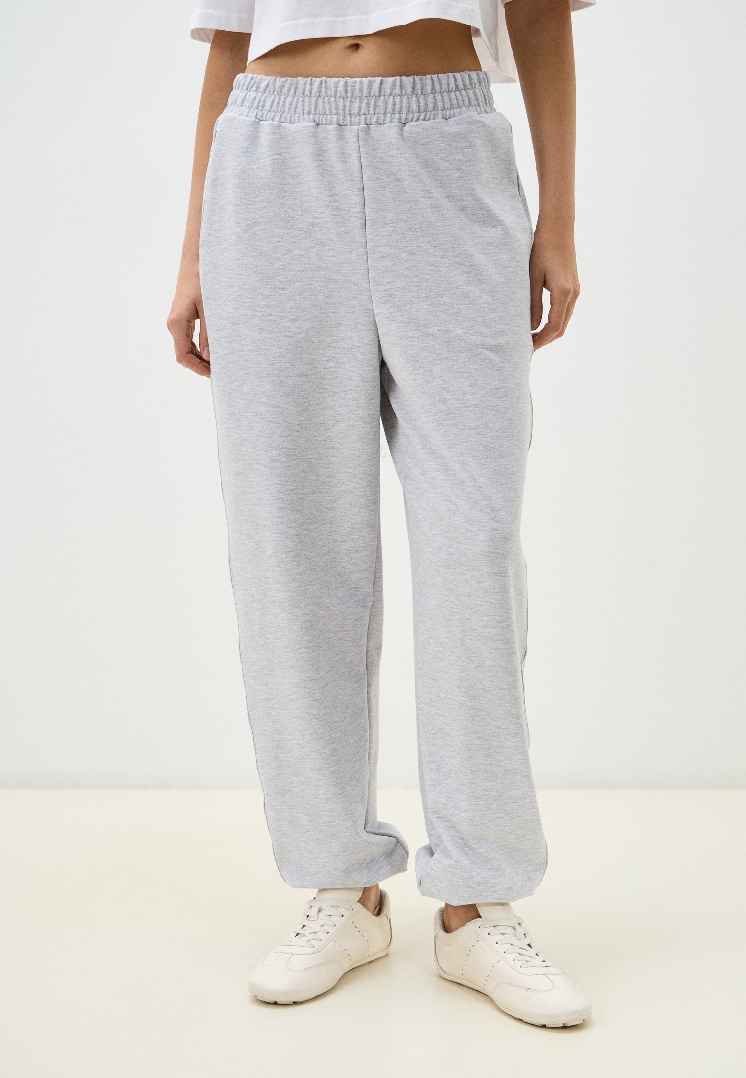 Женские спортивные брюки Дефиле 2995F5007 URBAN STYLE СЕРЫЙ МЕЛАНЖ