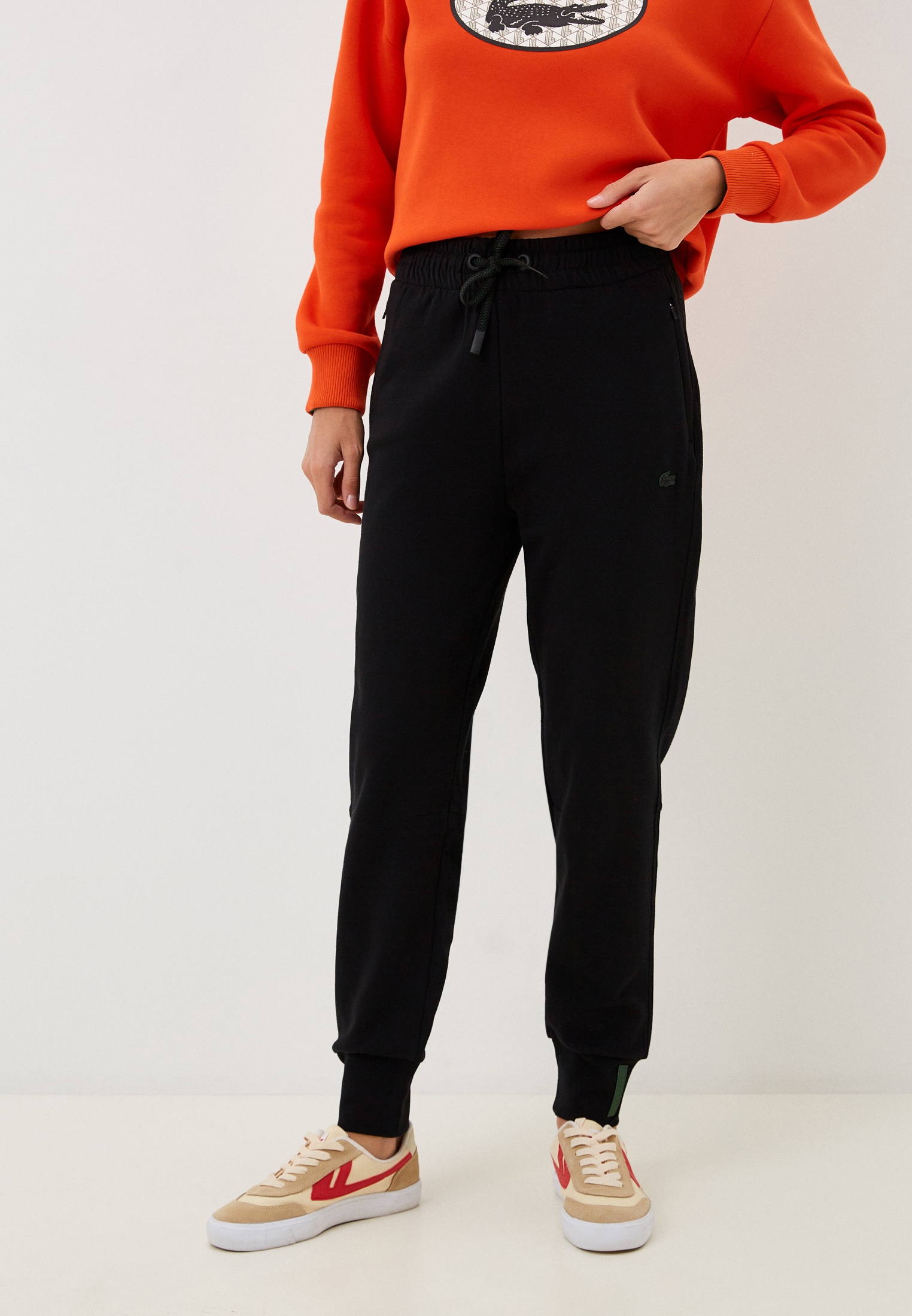 Женские спортивные брюки Lacoste (Лакост) XF0343031 купить за 18691 руб.