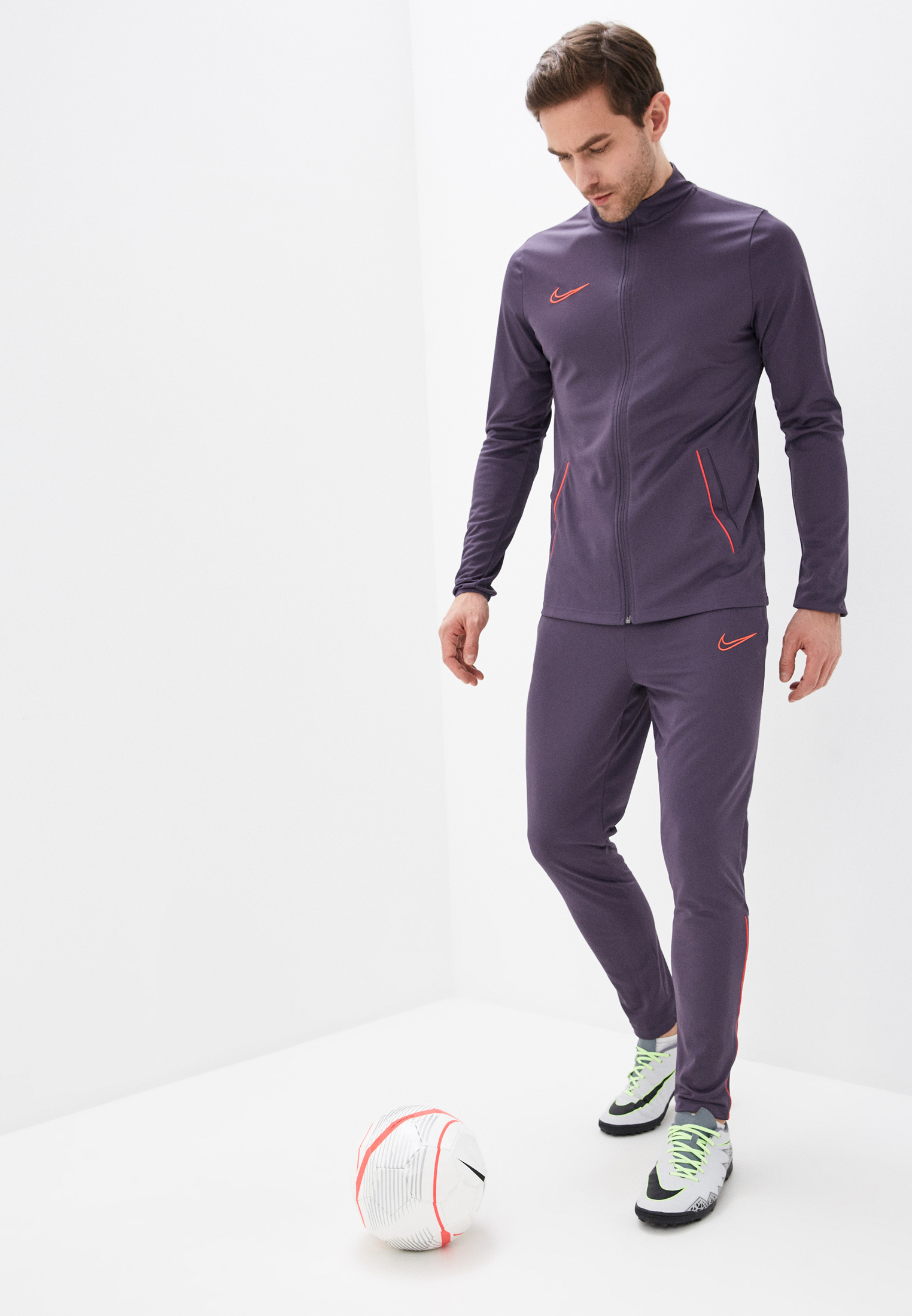 Спортивный костюм мужской Nike (Найк) CW6131 цвет фиолетовый купить за 5999 руб.