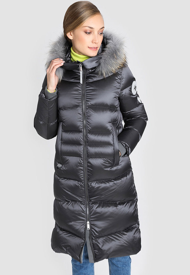 Брендовые пуховики женские зима. Скидки на зимнюю одежду. Скидка на куртки. Пуховик мисс фофо. Скидки на верхнюю зимнюю одежду.