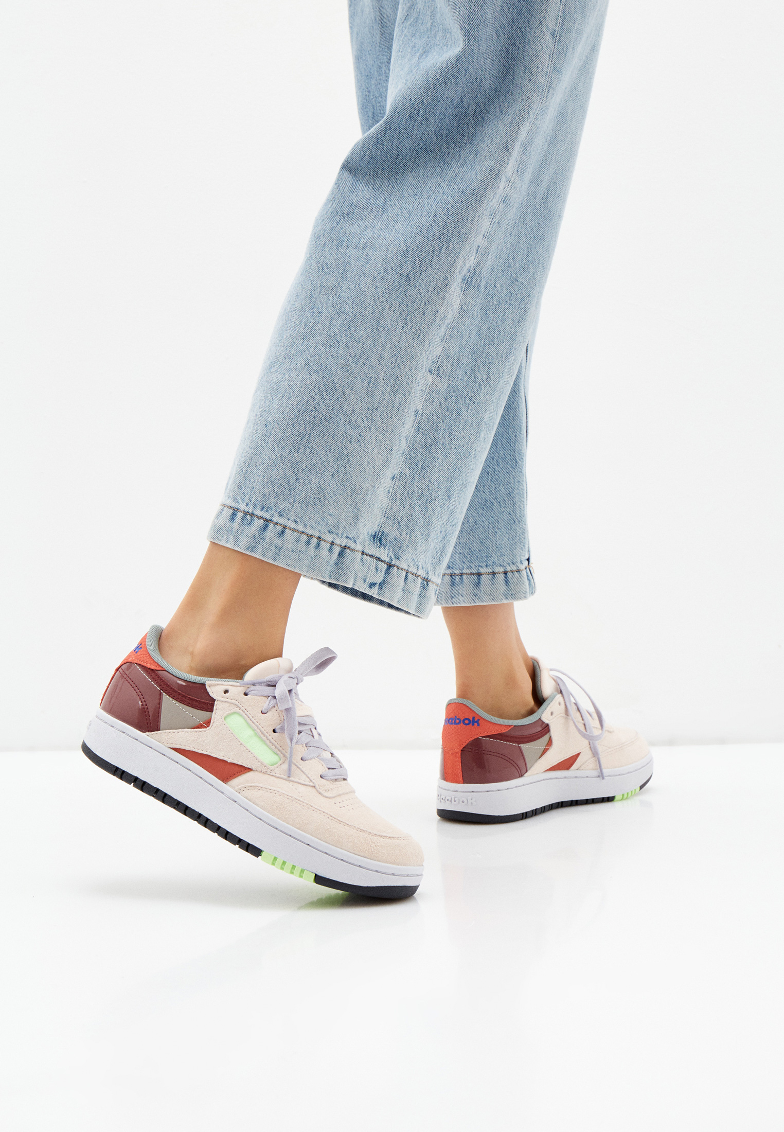 Женские кроссовки Reebok Classic FX3209 купить