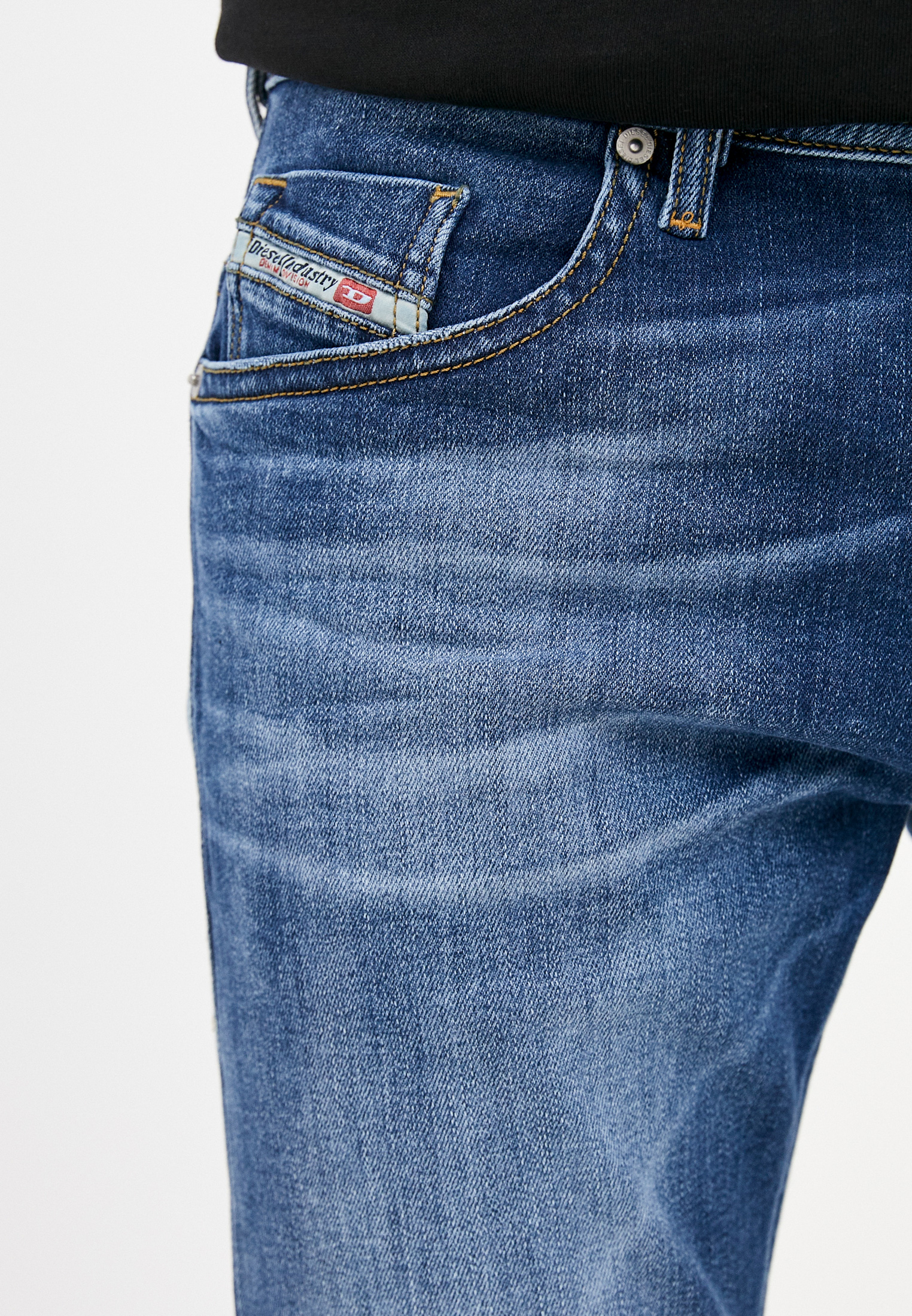 Мужские прямые джинсы Diesel (Дизель) 00SB6C0097W: изображение 4