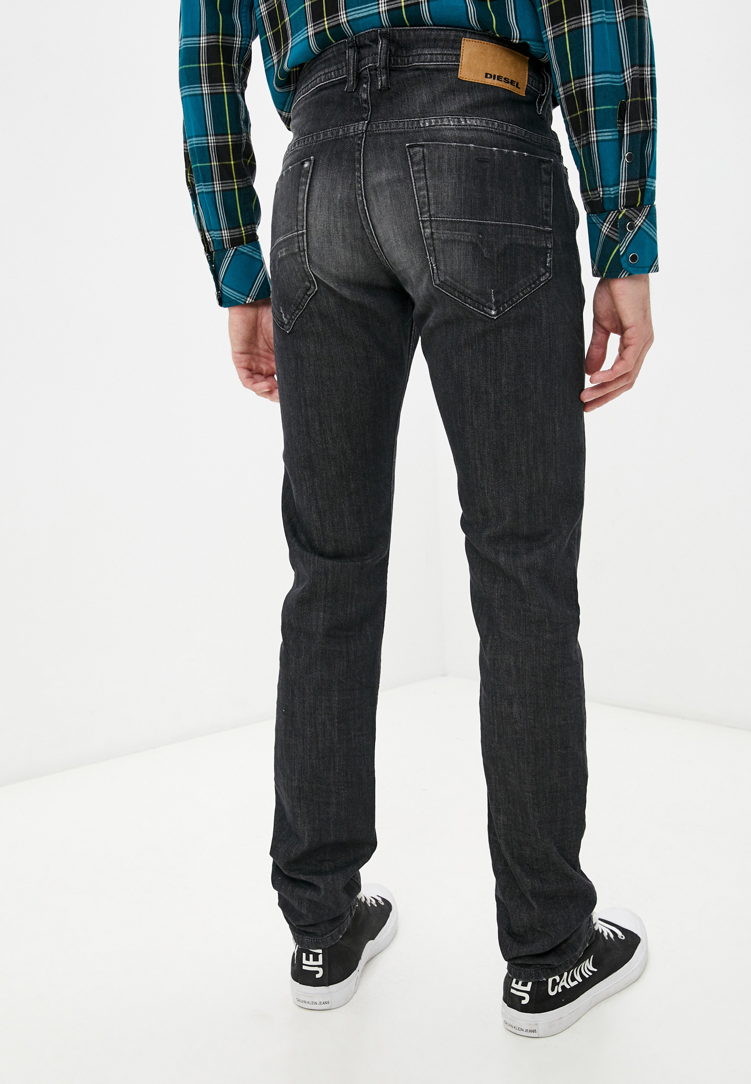 Мужские прямые джинсы Diesel (Дизель) 00SB6F0095R: изображение 6