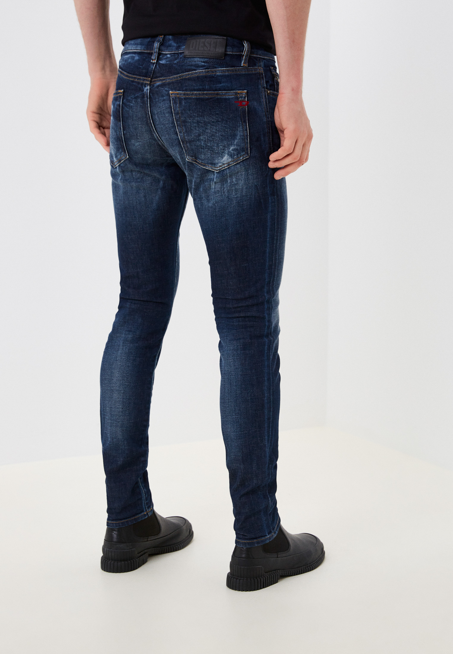 Мужские зауженные джинсы Diesel (Дизель) 00SPW5009GQ: изображение 3