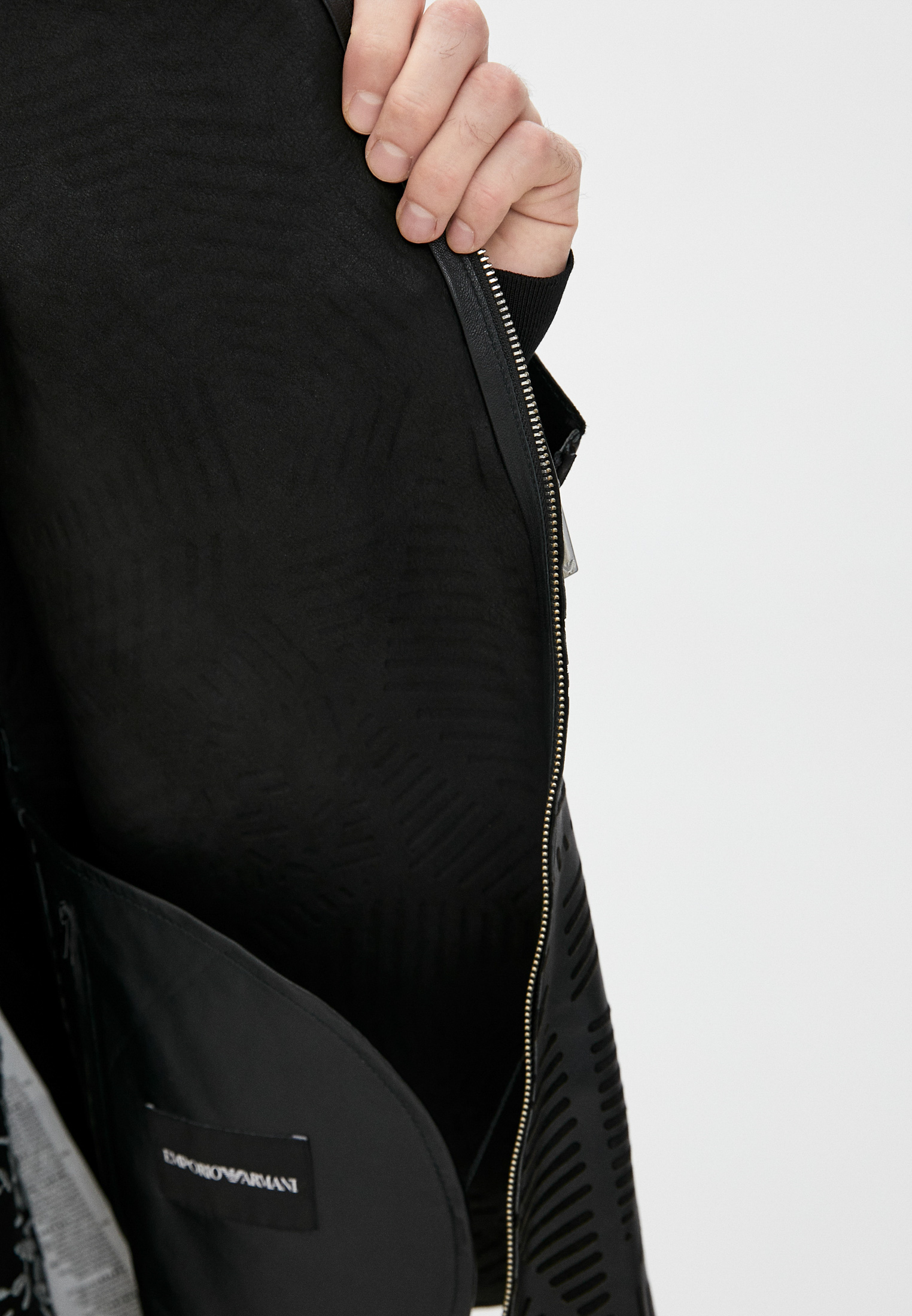 Кожаная куртка Emporio Armani (Эмпорио Армани) W1P29: изображение 5