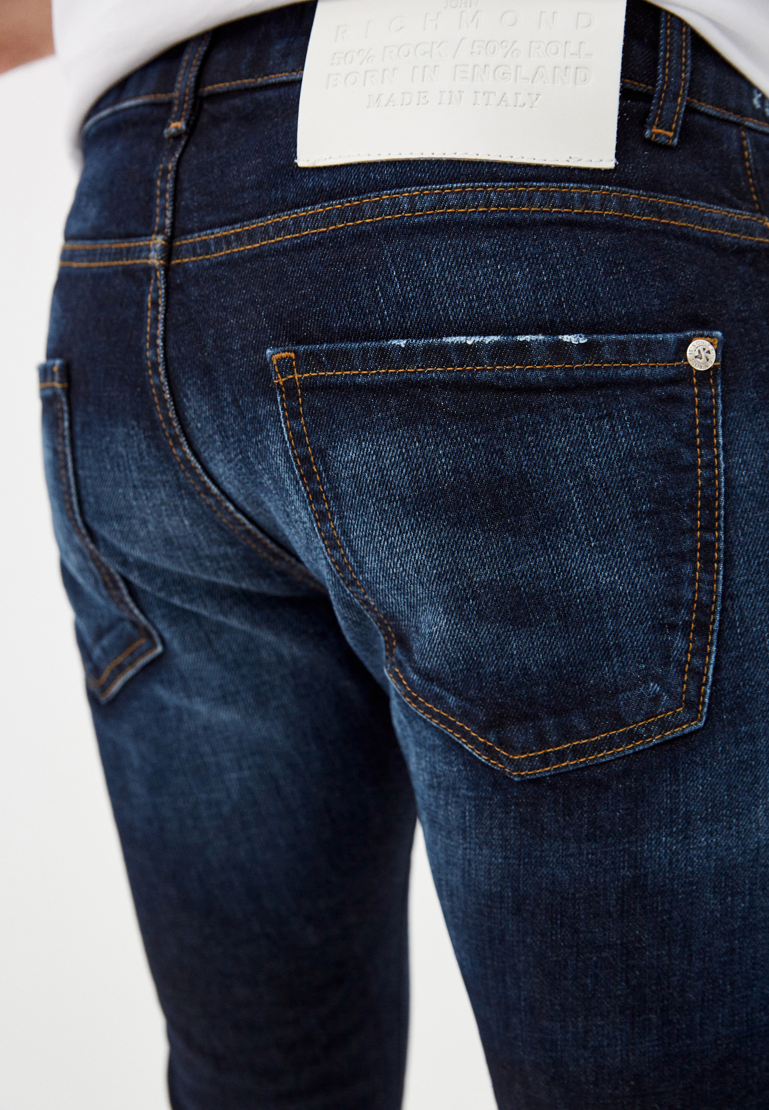 Зауженные джинсы John Richmond (Джон Ричмонд) RMP21138JE: изображение 5