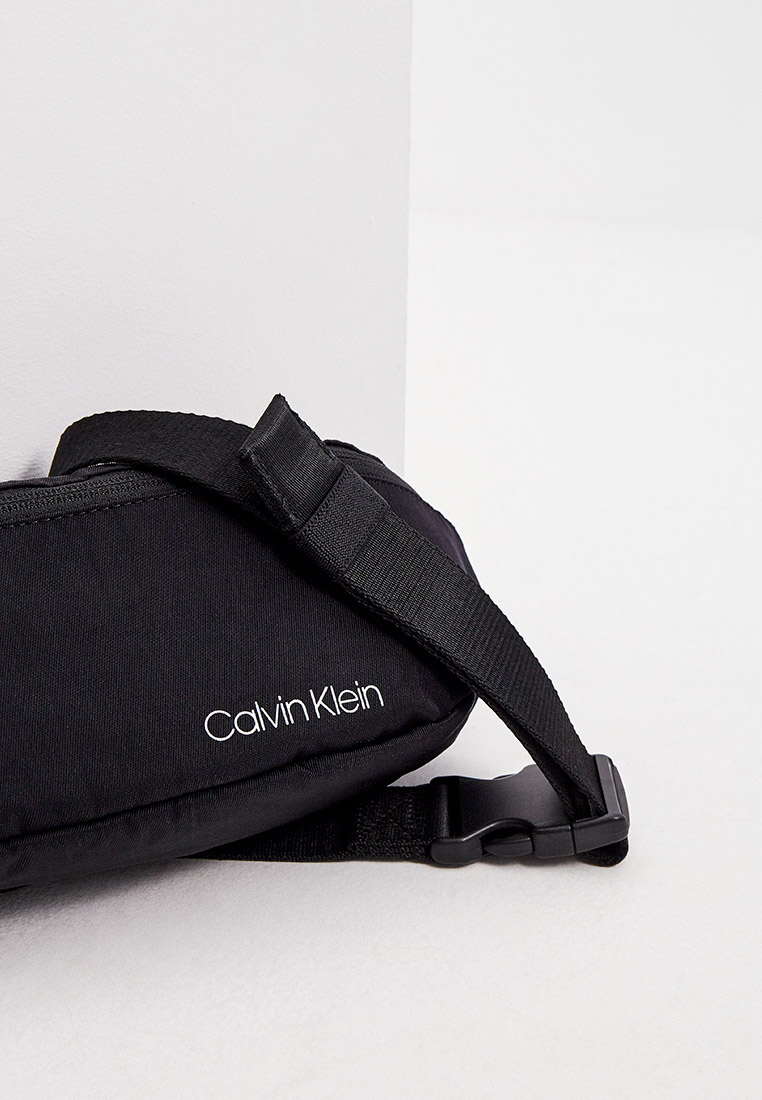 Поясная сумка Calvin Klein (Кельвин Кляйн) K50K505660: изображение 5