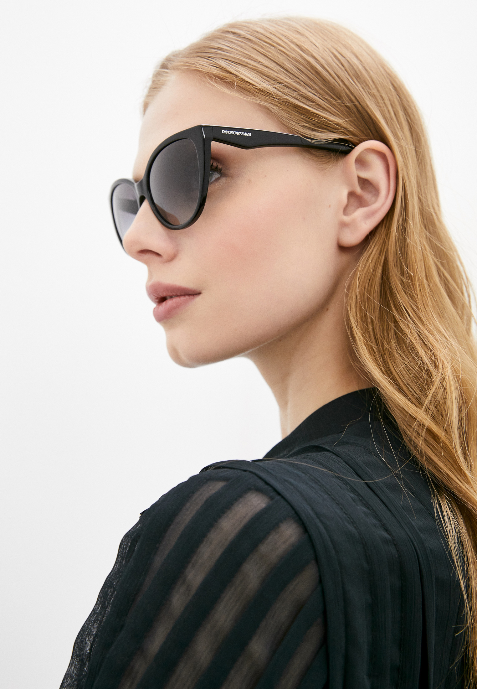 Женские солнцезащитные очки Emporio Armani 0EA4162