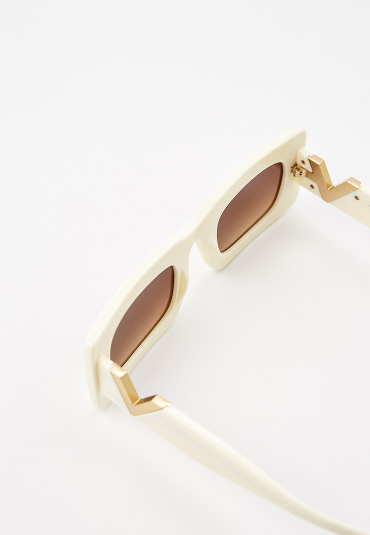Женские солнцезащитные очки Valentino 0VA4094: изображение 5