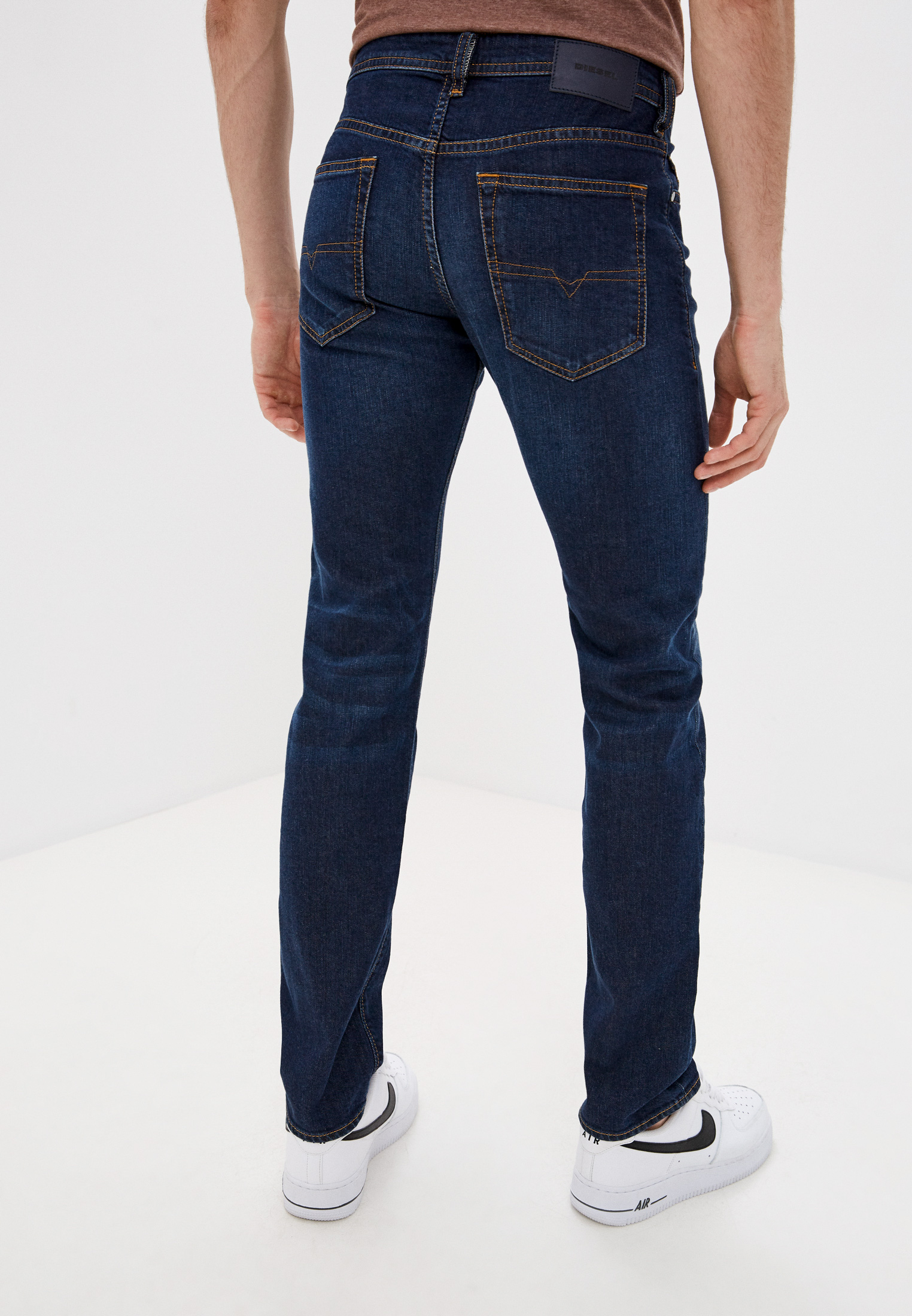 Мужские зауженные джинсы Diesel (Дизель) 00SDHB084XH: изображение 3