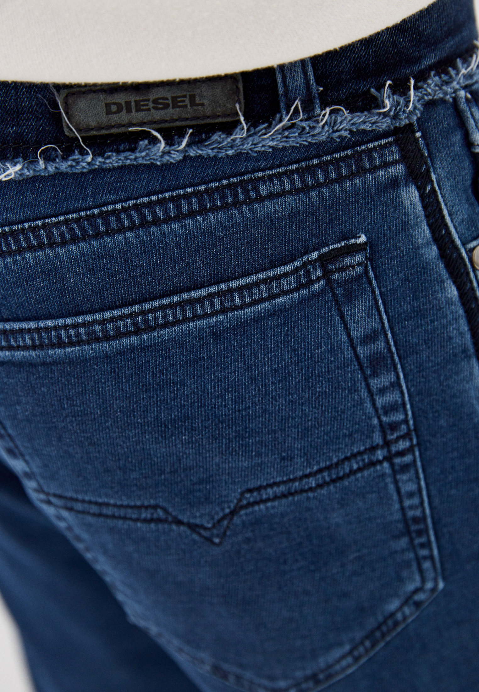 Мужские зауженные джинсы Diesel (Дизель) 00SE2J084PS: изображение 4
