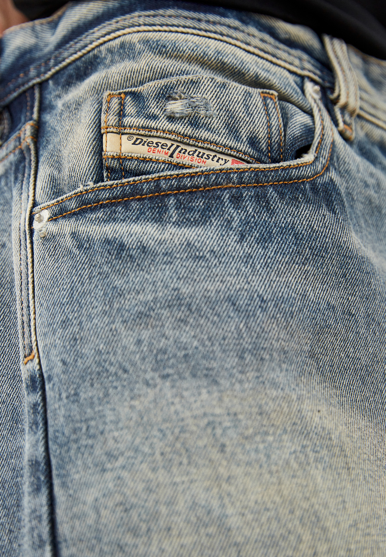 Мужские прямые джинсы Diesel (Дизель) 00SJ4N084ZS: изображение 4
