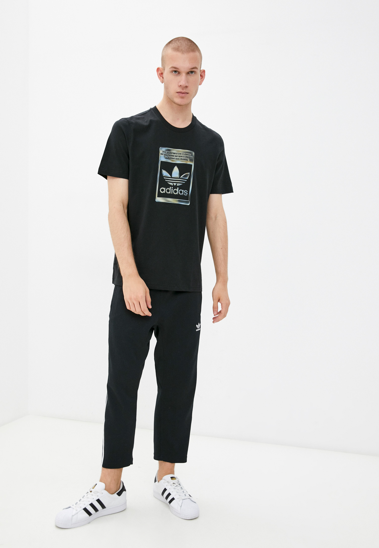 Футболка мужская Adidas Originals (Адидас Ориджиналс) H13502 купить за 2390  руб.