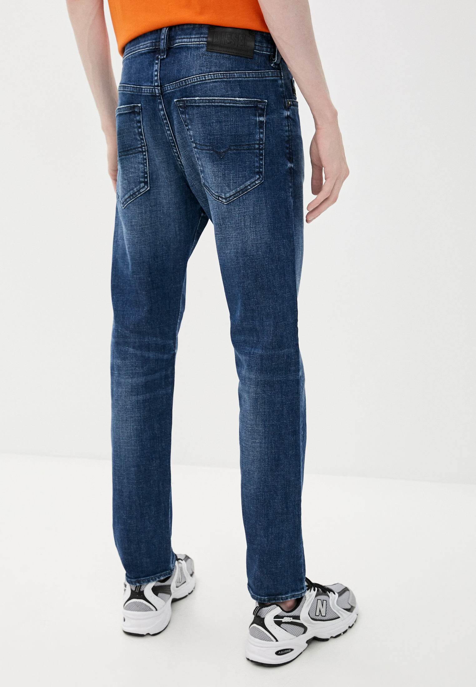 Мужские зауженные джинсы Diesel (Дизель) 00SDHA0098P: изображение 3