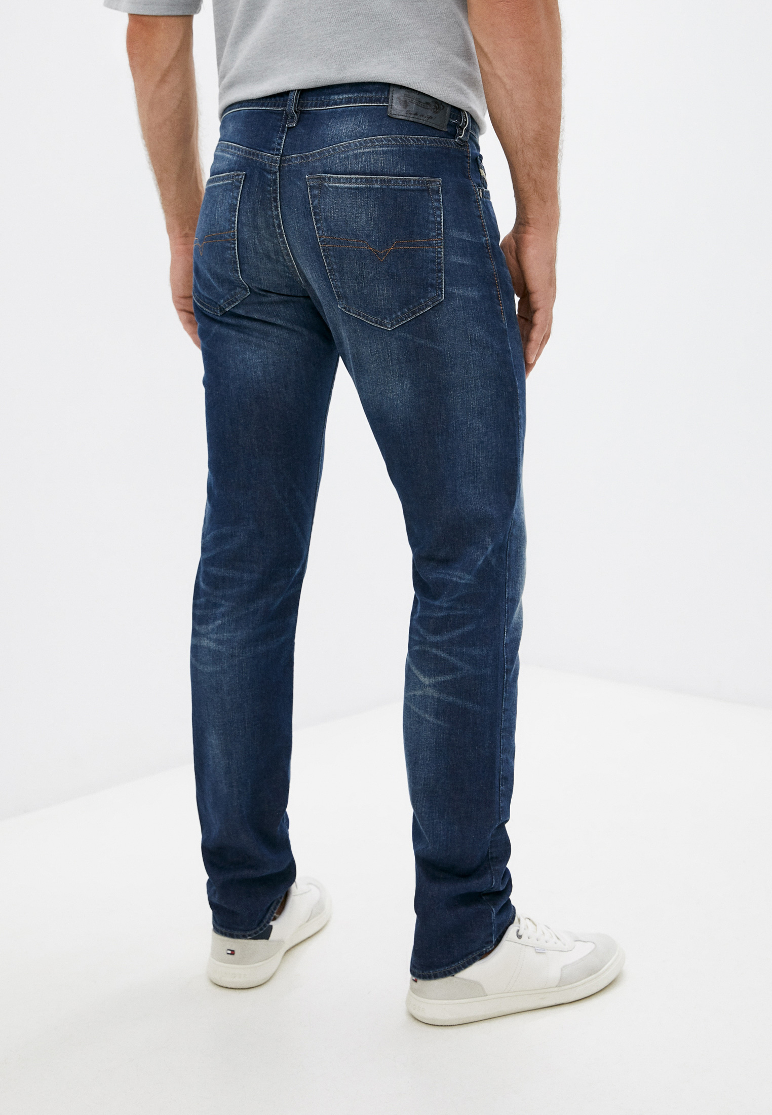 Мужские прямые джинсы Diesel (Дизель) 00SDHB0853R: изображение 3