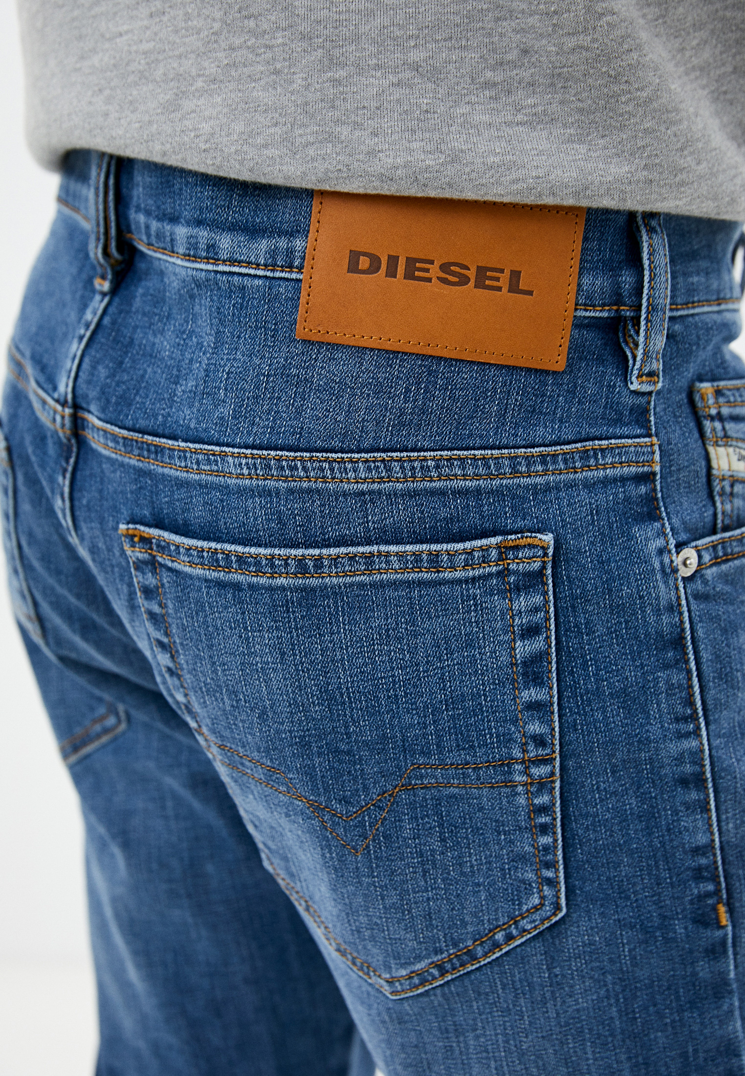 Мужские зауженные джинсы Diesel (Дизель) A00394009ZR: изображение 4