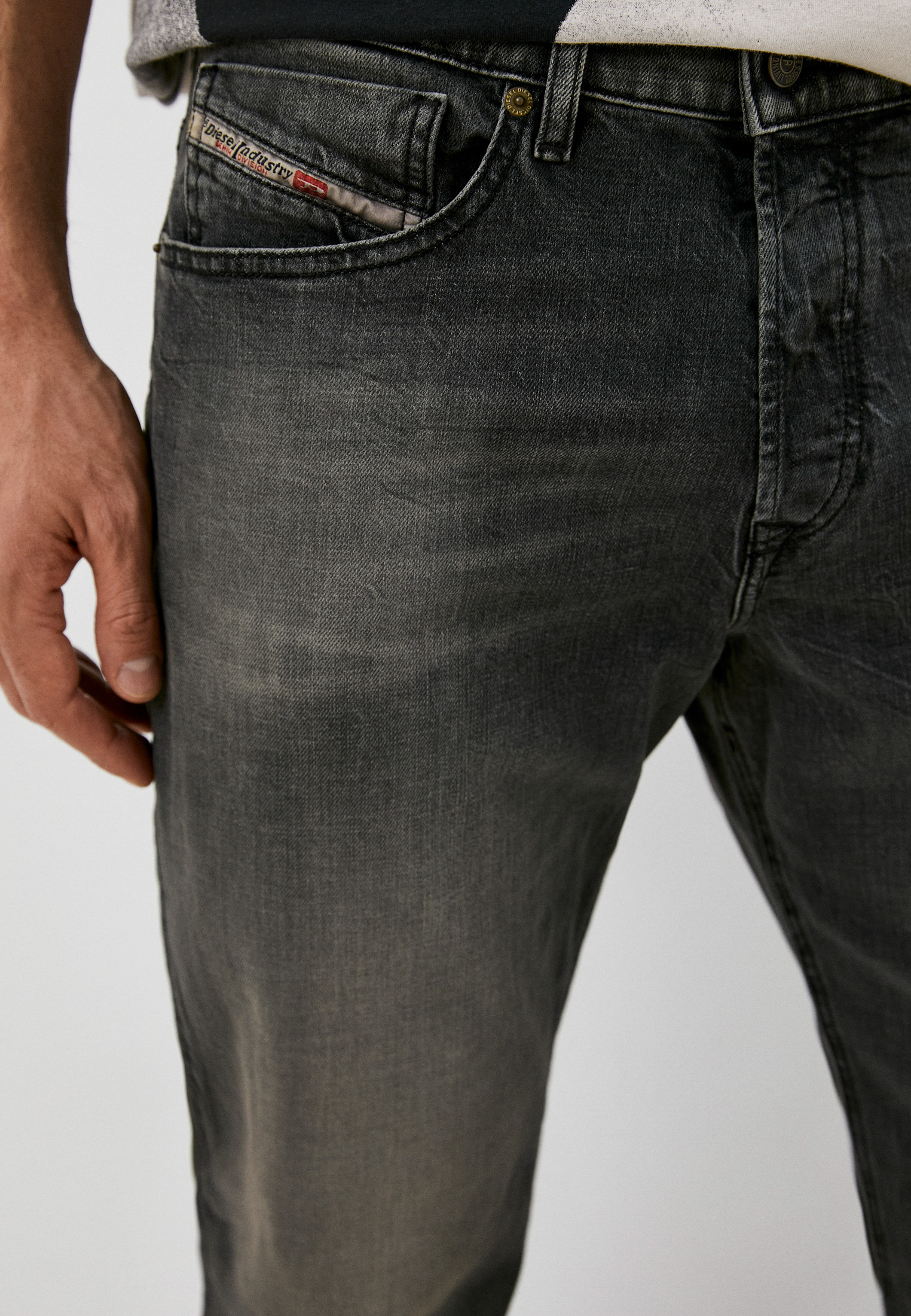 Мужские зауженные джинсы Diesel (Дизель) A0169509A73: изображение 8