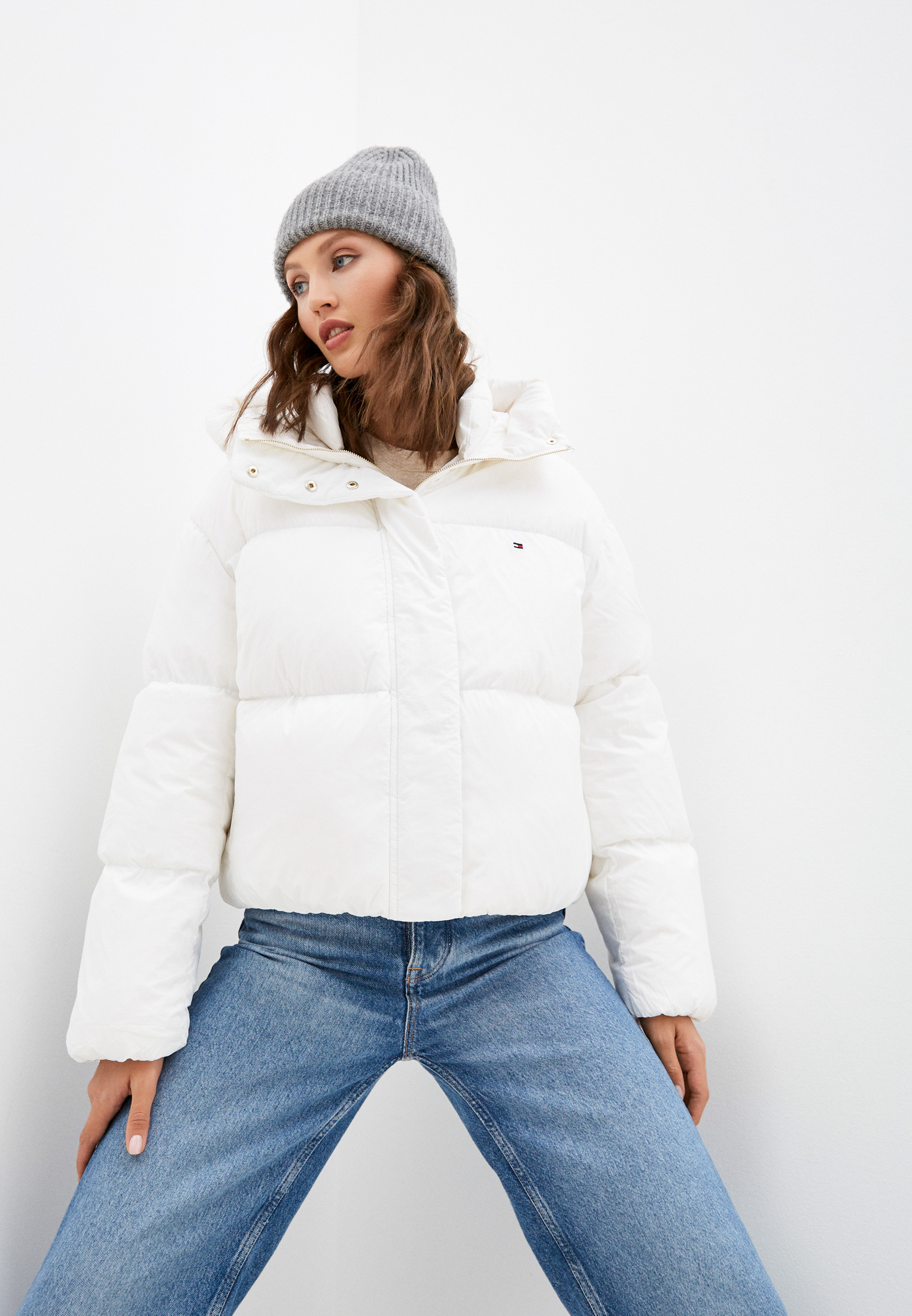 Утепленная куртка женская Tommy Hilfiger (Томми Хилфигер) WW0WW29933 цвет  белый купить за 33990 руб.