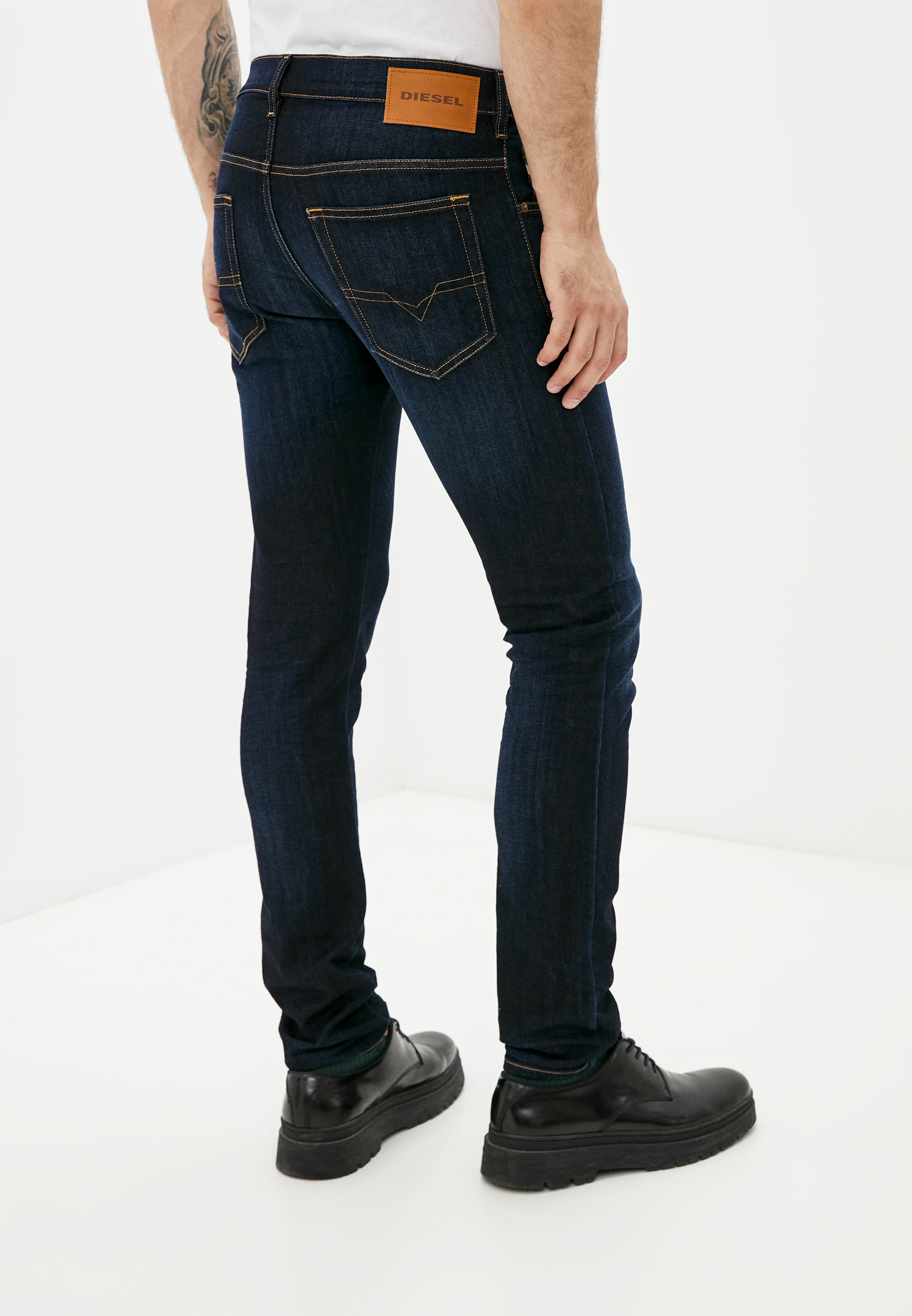 Мужские зауженные джинсы Diesel (Дизель) A00389009ZS: изображение 3