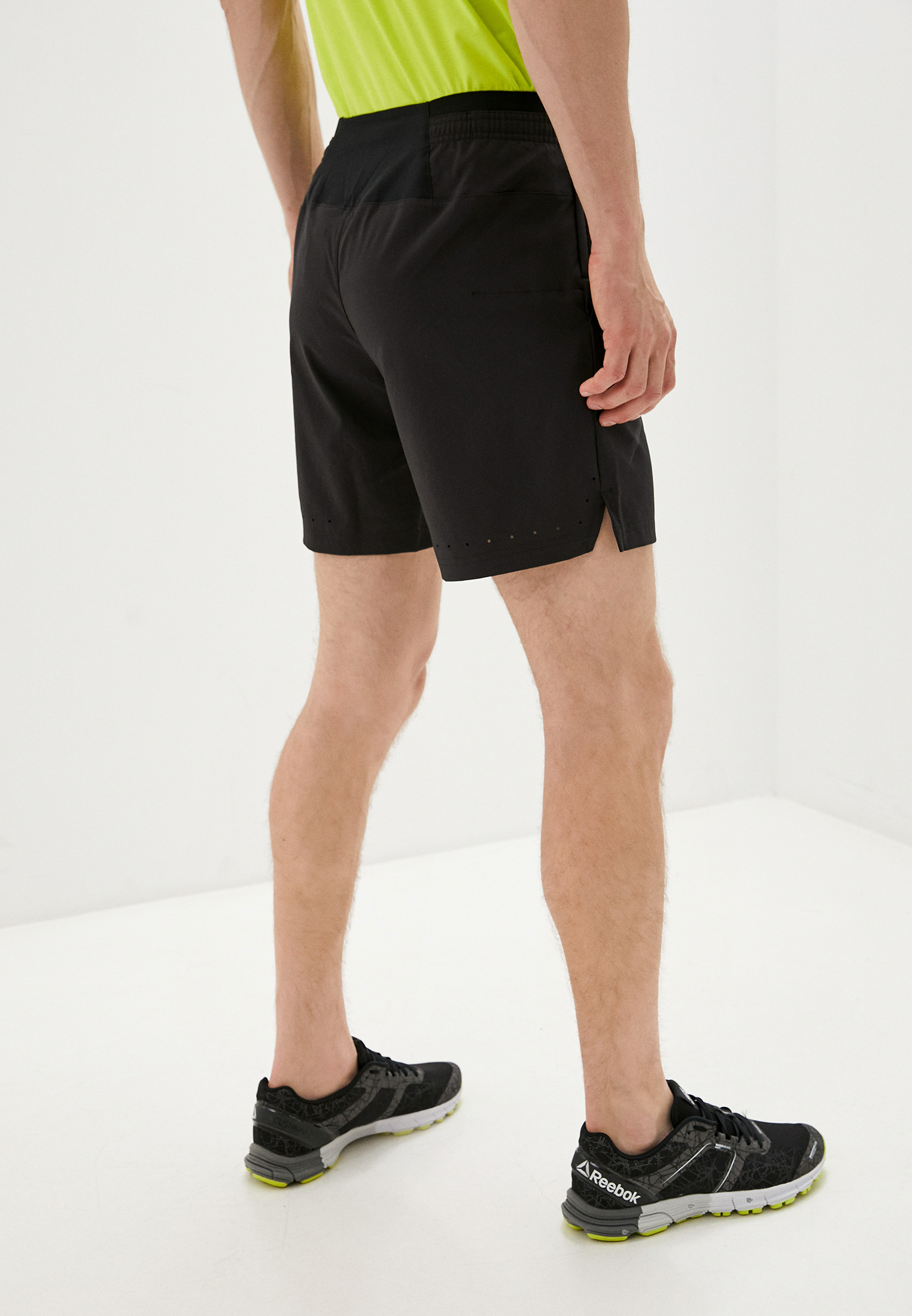 Мужские спортивные шорты Reebok (Рибок) GT3223 купить за 3890 руб.