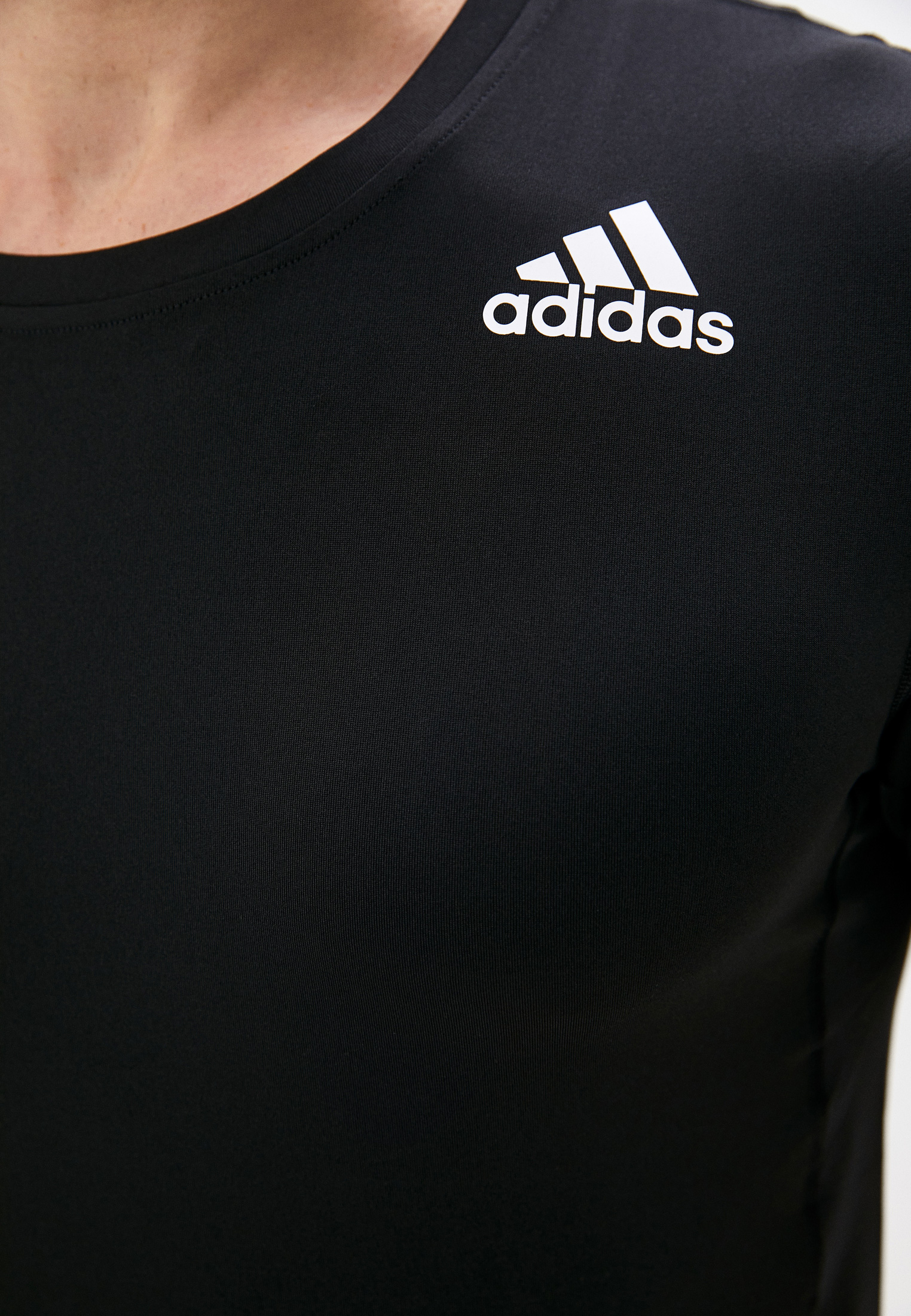Спортивная футболка мужская Adidas (Адидас) GM5037 купить за 1940 руб.