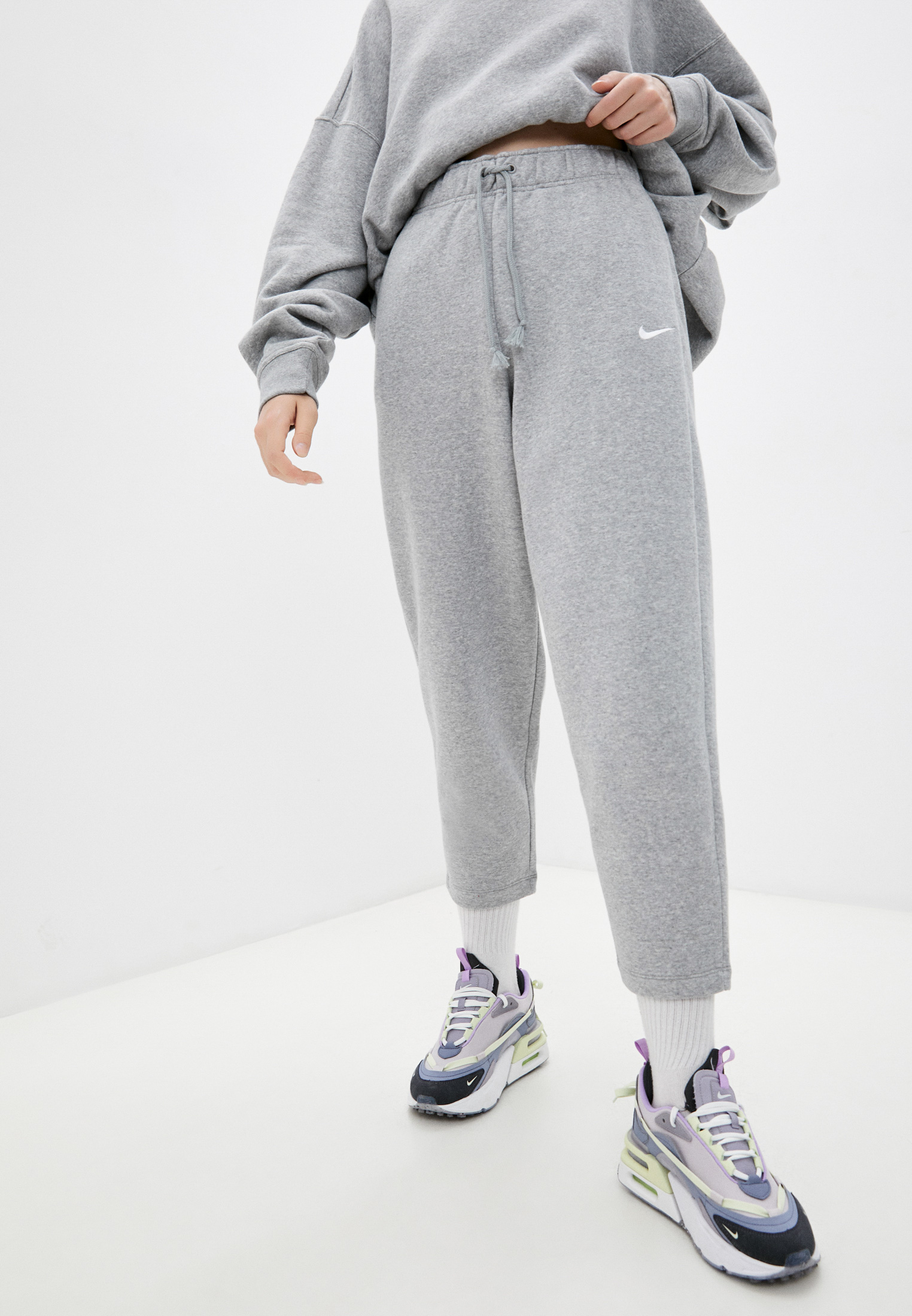 Женские спортивные брюки Nike (Найк) DD5636 купить за 6799 руб.