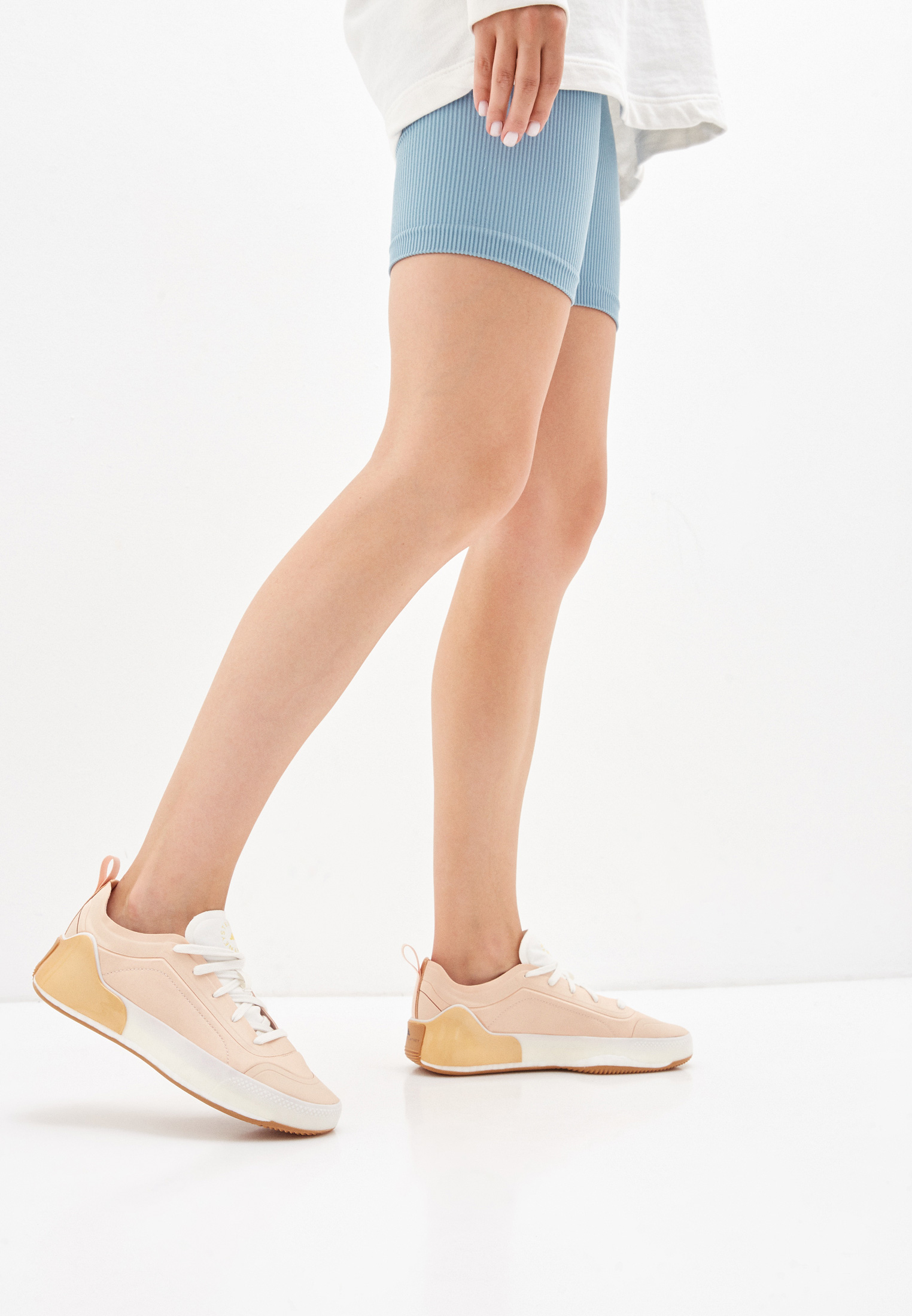Женские кроссовки adidas by Stella McCartney G57801 купить за 13182 руб.