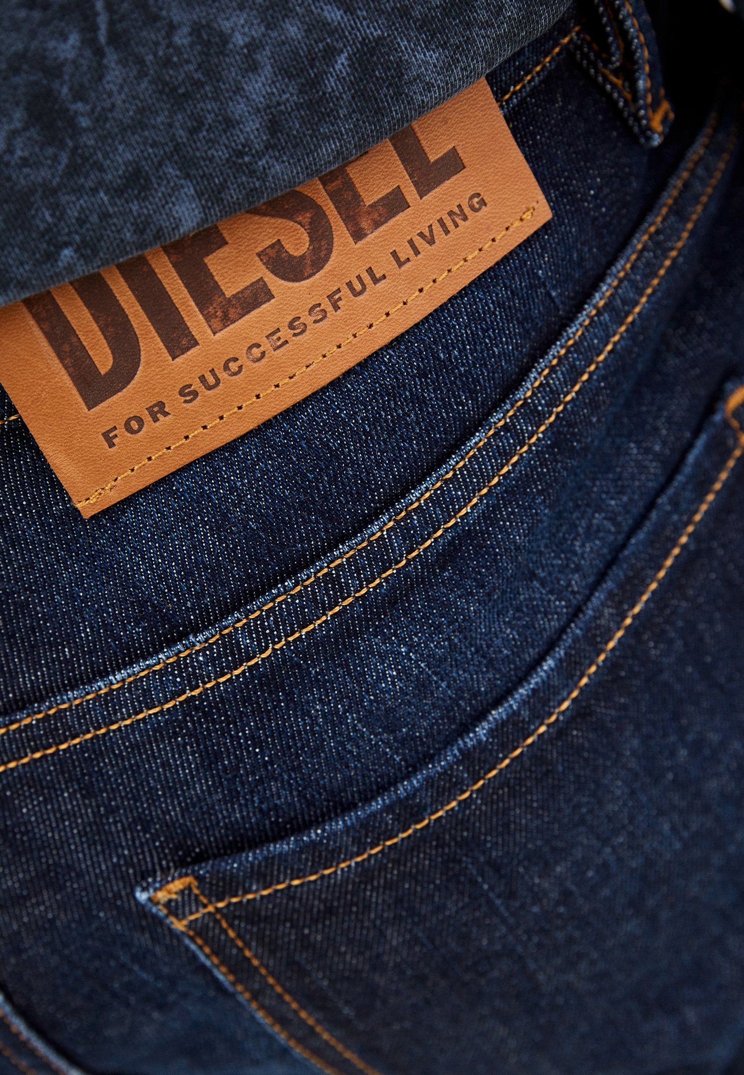Мужские прямые джинсы Diesel (Дизель) A0348709A12: изображение 4