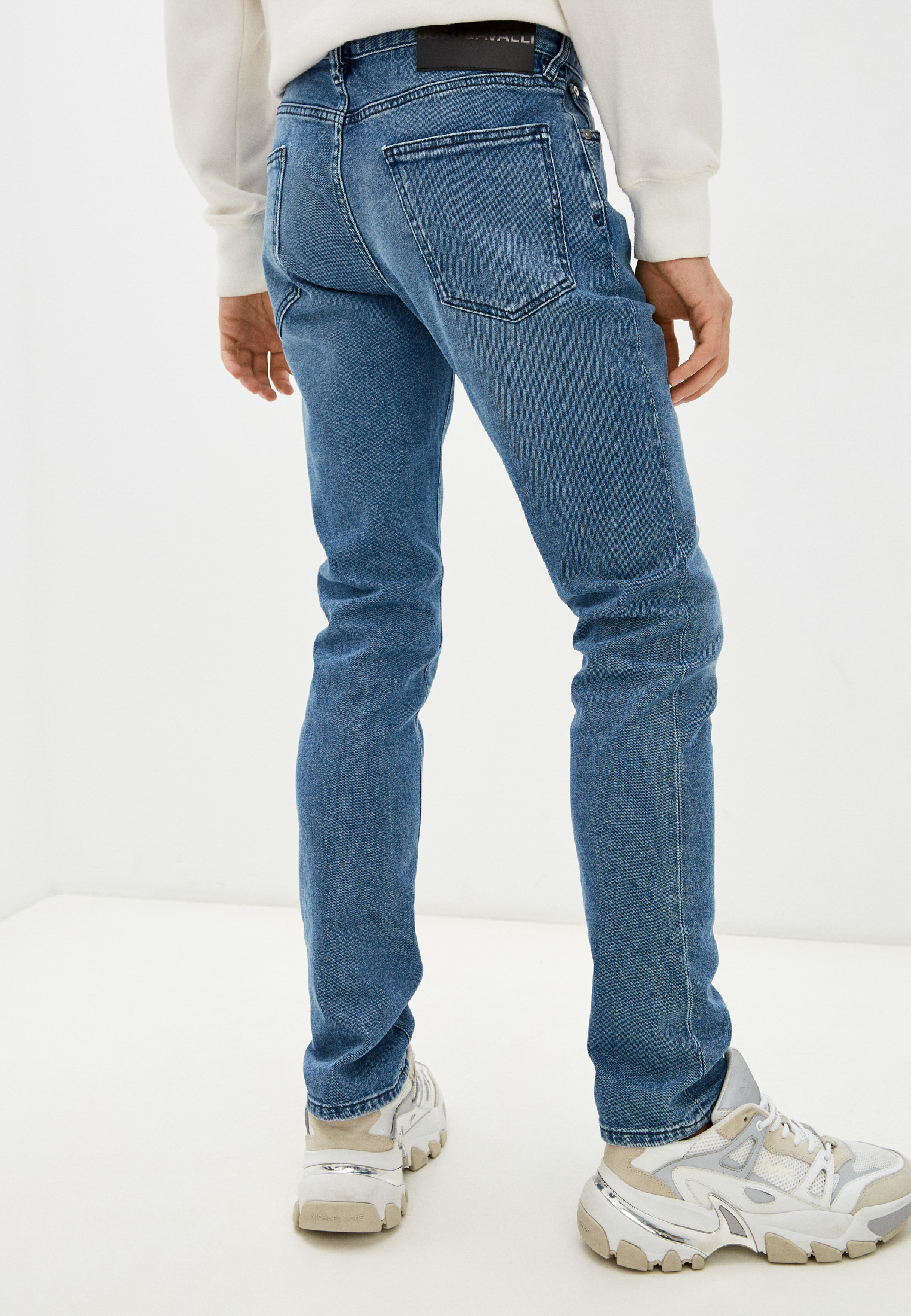 Мужские зауженные джинсы Just Cavalli (Джаст Кавалли) S03LA0132N31943: изображение 4