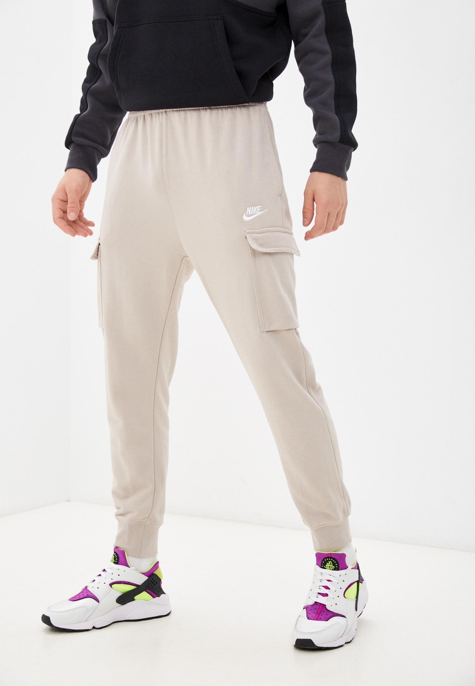 Мужские спортивные брюки Nike (Найк) CZ9954 цвет бежевый купить за 2690 руб.