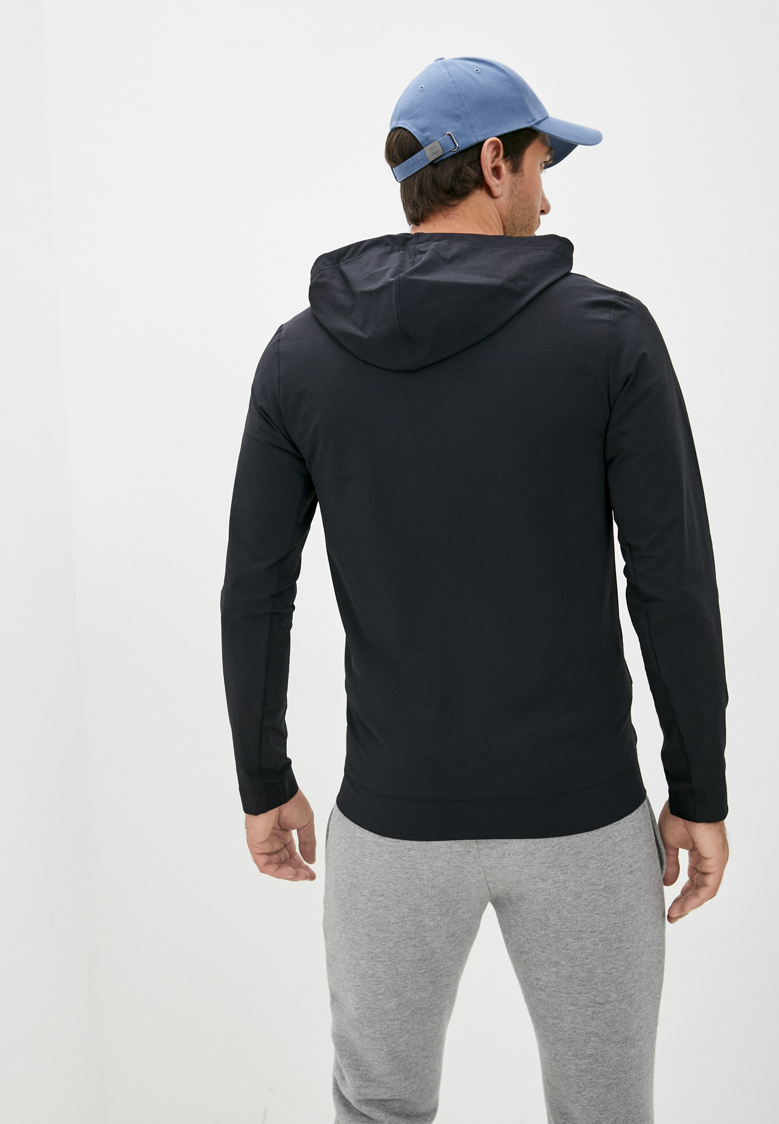 Мужская верхняя одежда Reebok (Рибок) GT3261 купить за 4190 руб.