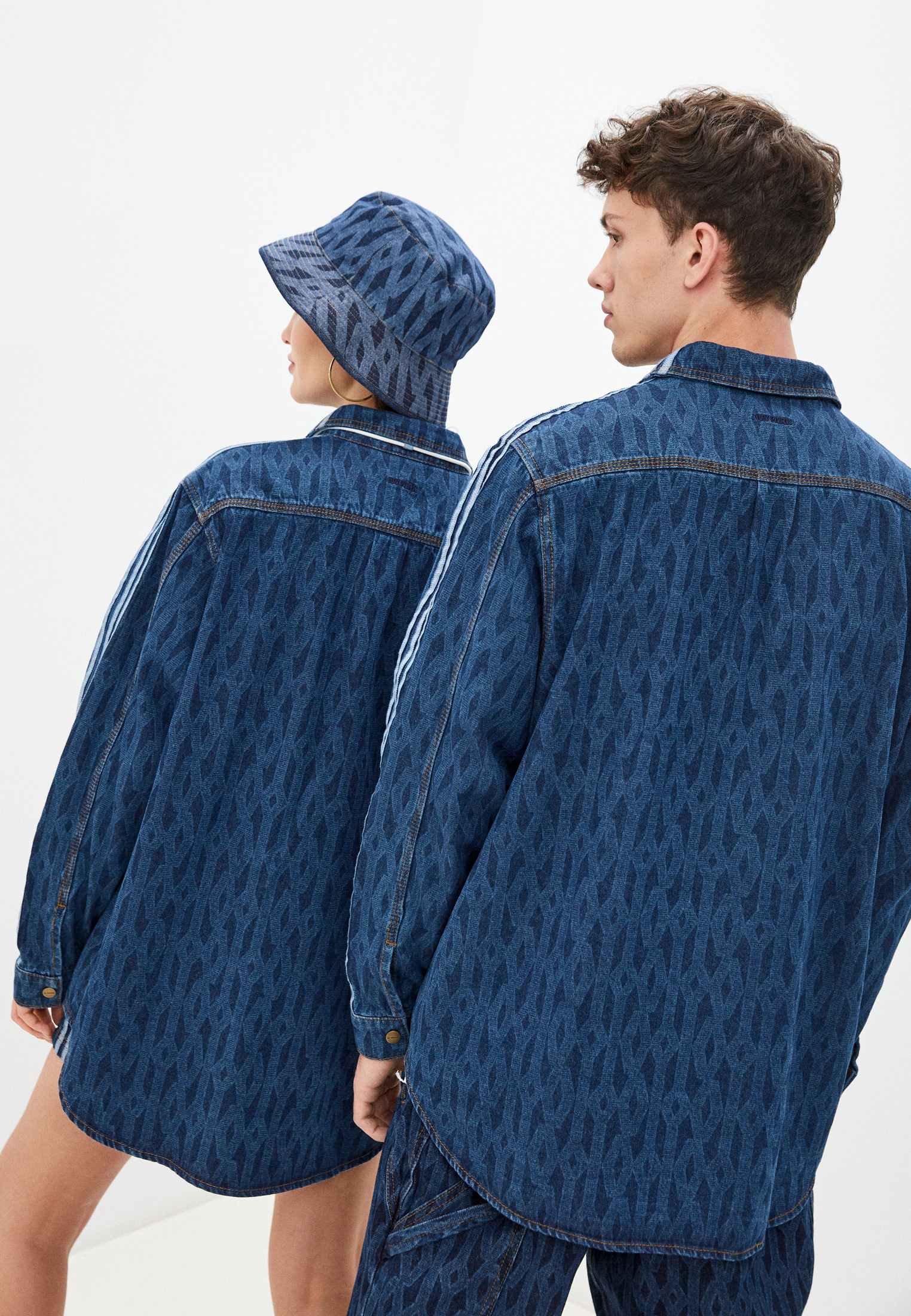 Рубашка женская Adidas Originals (Адидас Ориджиналс) H61704 купить за 9399  руб.