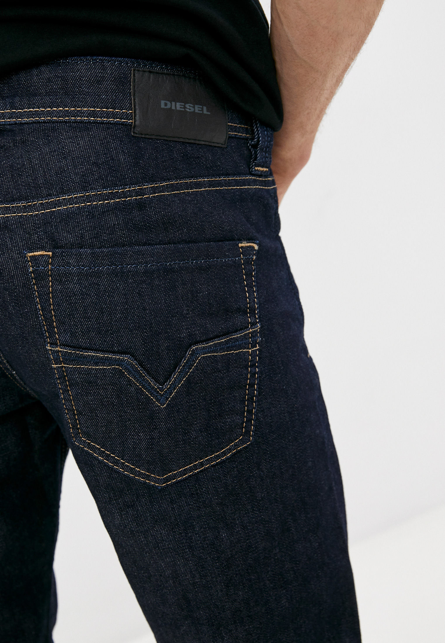 Мужские прямые джинсы Diesel (Дизель) 00C06R084HN: изображение 12