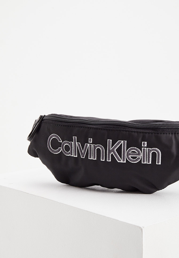 Поясная сумка Calvin Klein (Кельвин Кляйн) K50K508167: изображение 3